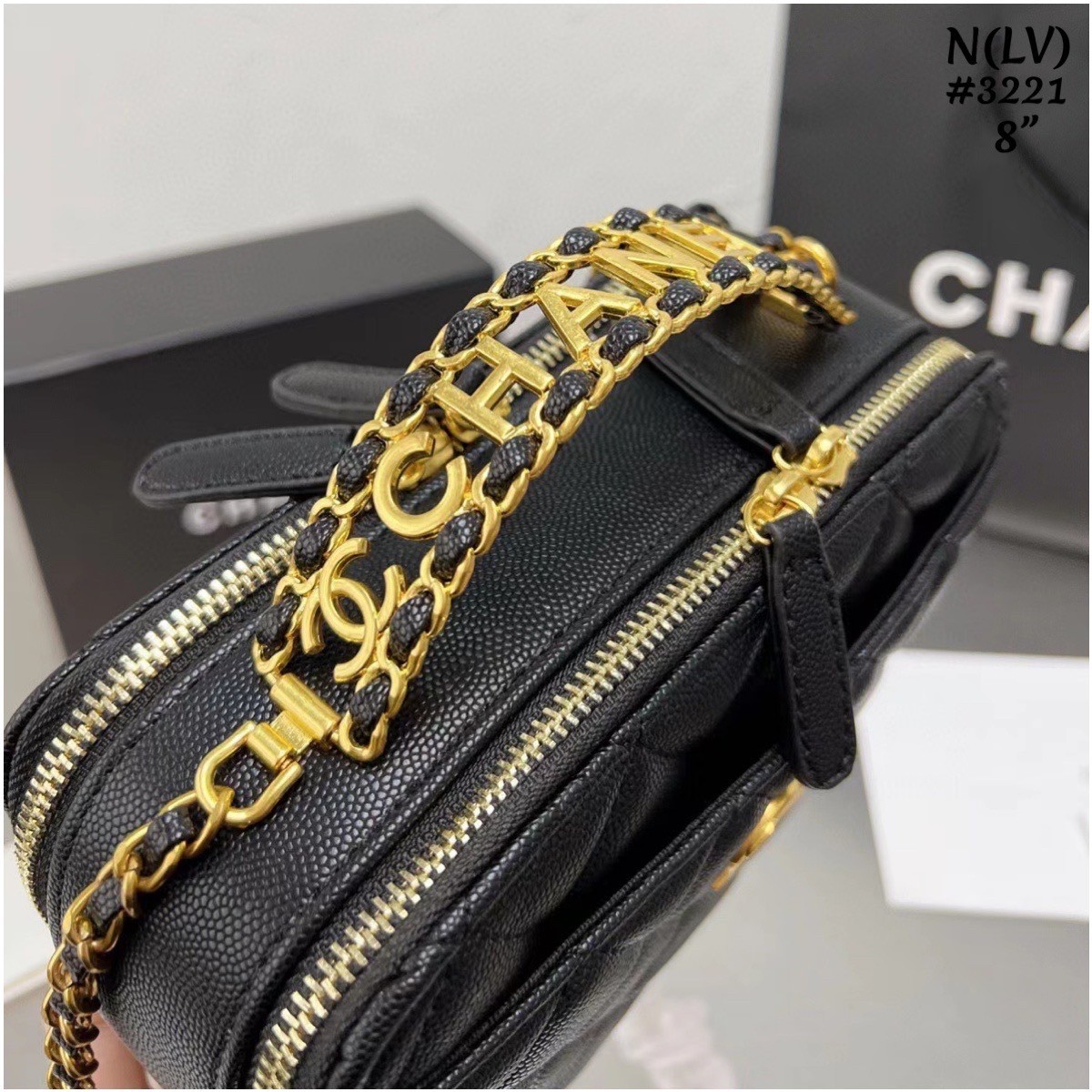 Chanel 22s vanity Handle black caviar / Chanel Vanity Case / Chanel Box พร้อมส่ง กระเป๋าสะพายทรงกล่อง ใช้งานต่างประเทศได้ ภาพถ่ายจากงานขายจริง