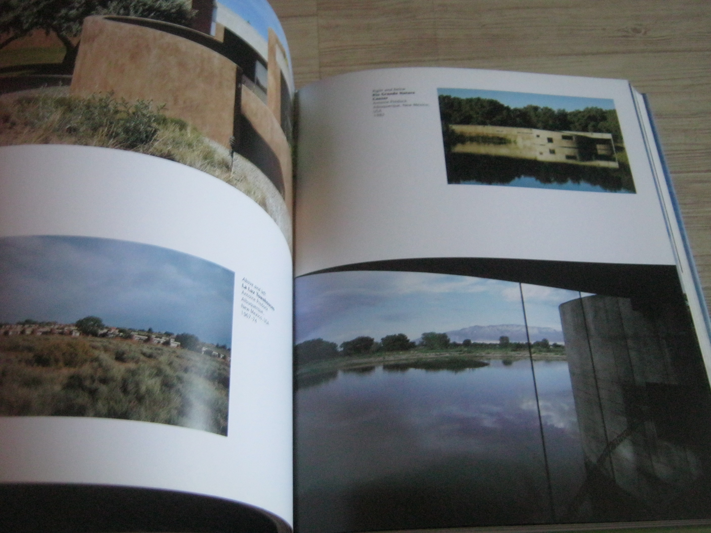 GREEN ARCHITECTURE By James Wines