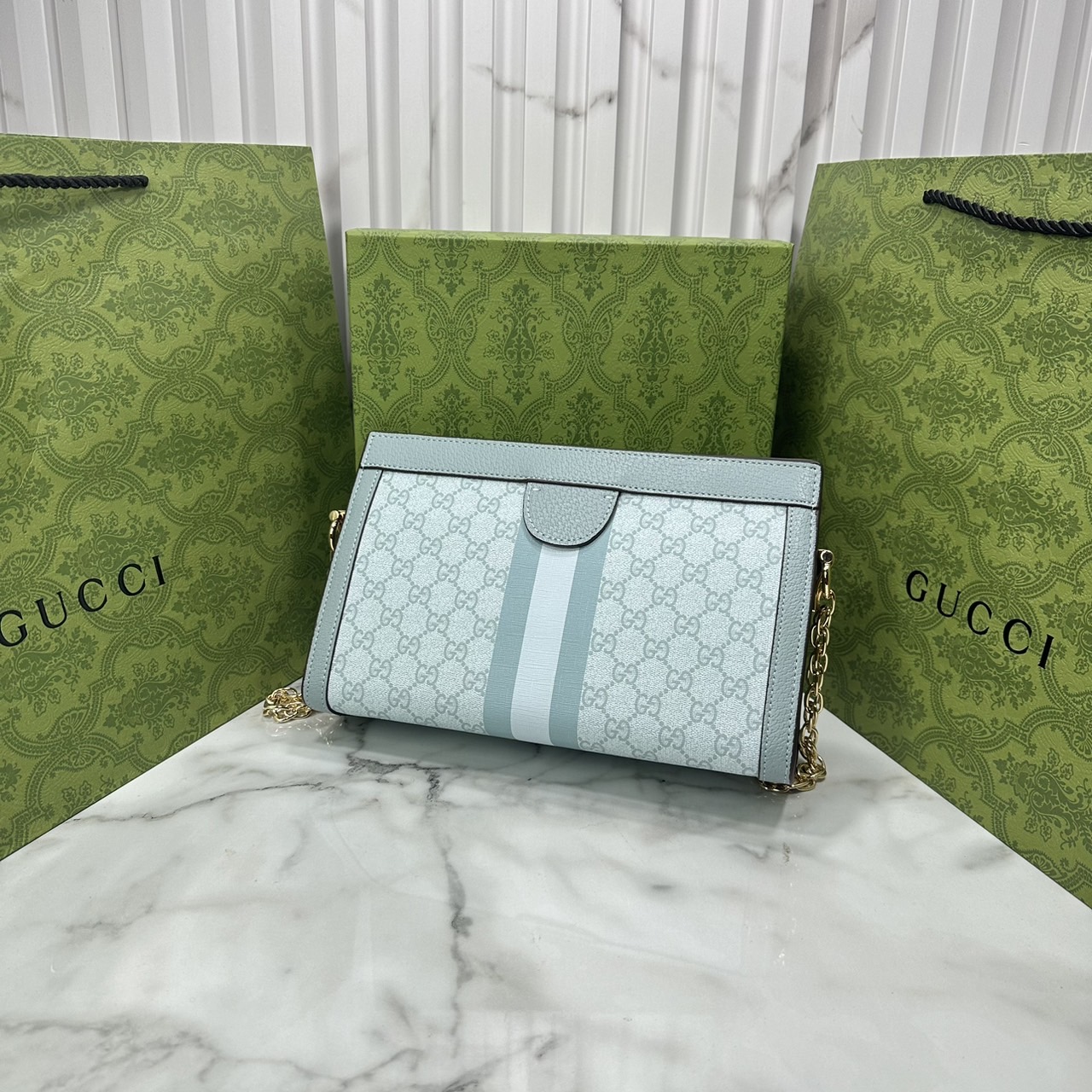 GUCCI Ophidia GG small shoulder bag Supreme Love Parade กระเป๋าสะพายทรงพอช สีใหม่พาสเทลสวหวานพร้อมสายโซ่สีทองหรูหรา