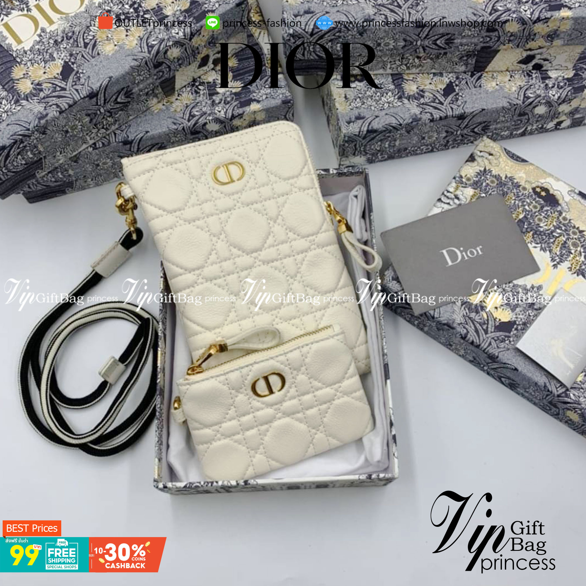 VIP 】CHRISTIAN DIOR PHONE BAG 2 in 1 DOUBLE BAG กระเป๋าเซ็ท 2 ใบ มีสายสะพายข้าง ถอดออกใช้งานได้ ถือว่าคุ้มมากๆเลยค่ะ สามารถใช้งานแยกกันได้ ใส่สายสะพายหรือ ถือได้ วัสดุหนังแท้ สวยงามนุ่มฟู น่ารักมากๆ เลยน้าาา