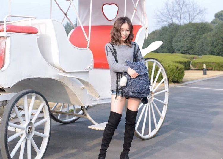 Kipling City Pack S K18014 Kipling มาพร้อมดีไซน์ทันสมัย สนุกสนาน ใช้งานได้อย่างคล่องตัว ด้วยสีและลายสุดคลาสสิก โดดเด่นด้วยพื้นที่ภายในและช่องต่างๆ ที่ให้คุณจัดเก็บของสำคัญได้ครบถ้วน