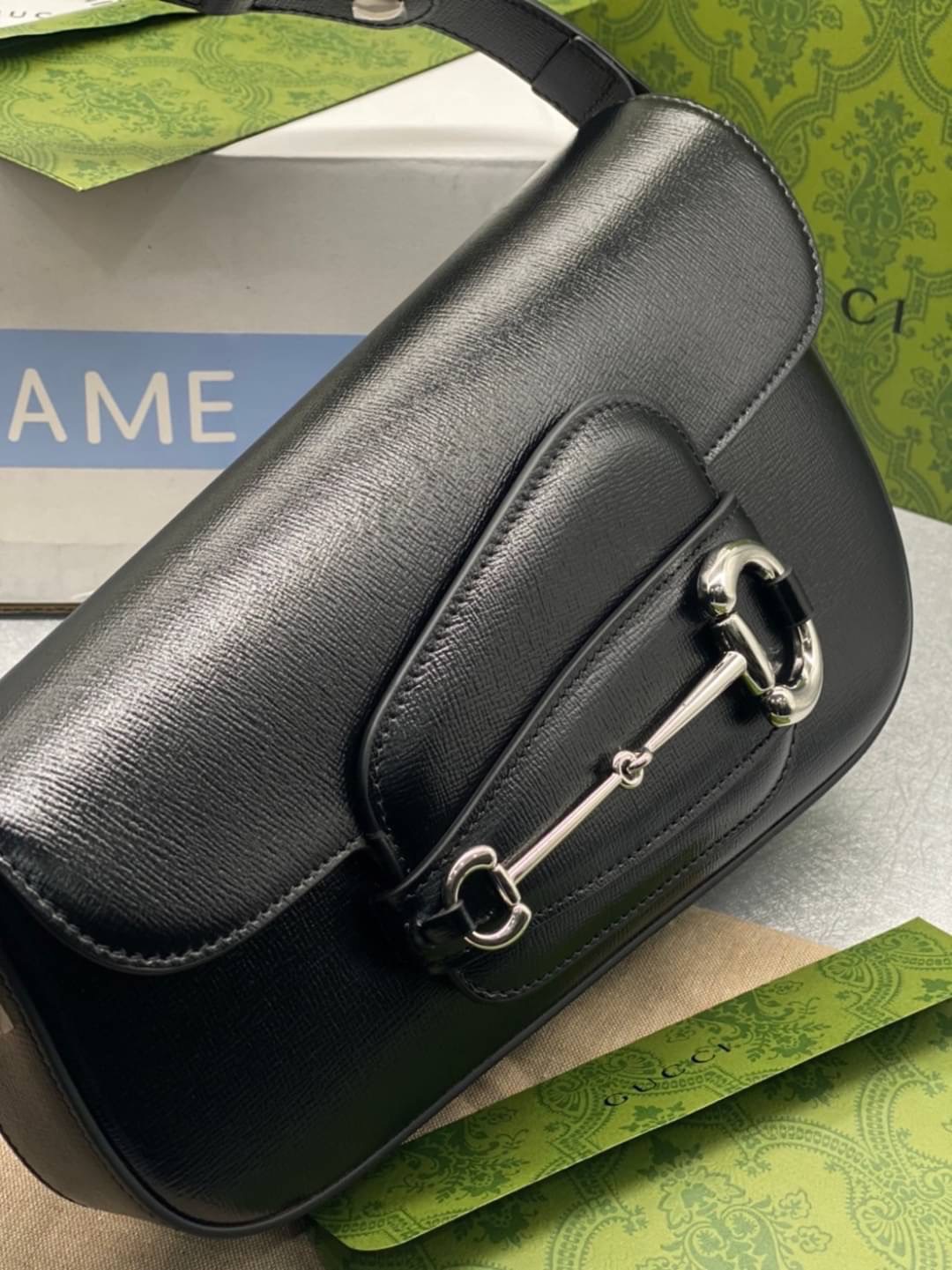 GUCCI HORSEBIT 1955 SMALL SHOULDER BAG กระเป๋าสะพายถือหรือสะพายไหล่ แคนวาสสวยอย่างดี เกรดท็อปออริจินอล 1:1 เกรดดีสุด สลับแท้