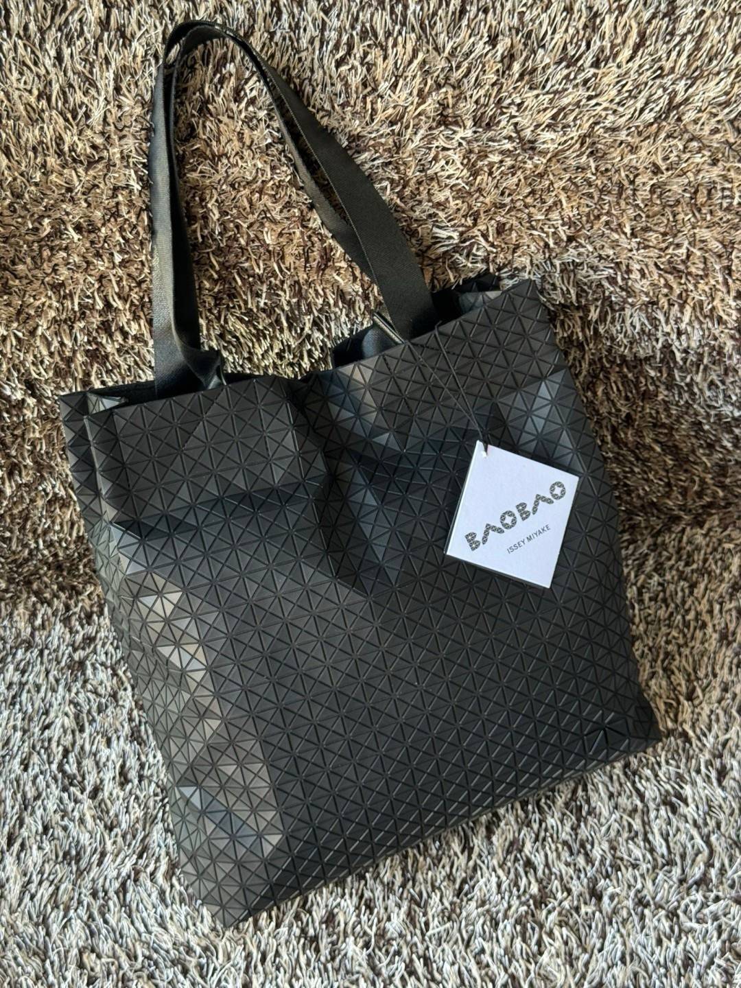 พร้อมส่ง 5 สี Baobao Issey Miyake Cart S geometric tote bag กระเป๋าถือทรงโท้ทลายเรขาคณิต 🧡 เกรดออริจินอล 1:1 สลับแท้ ใช้งานต่างประเทศได้