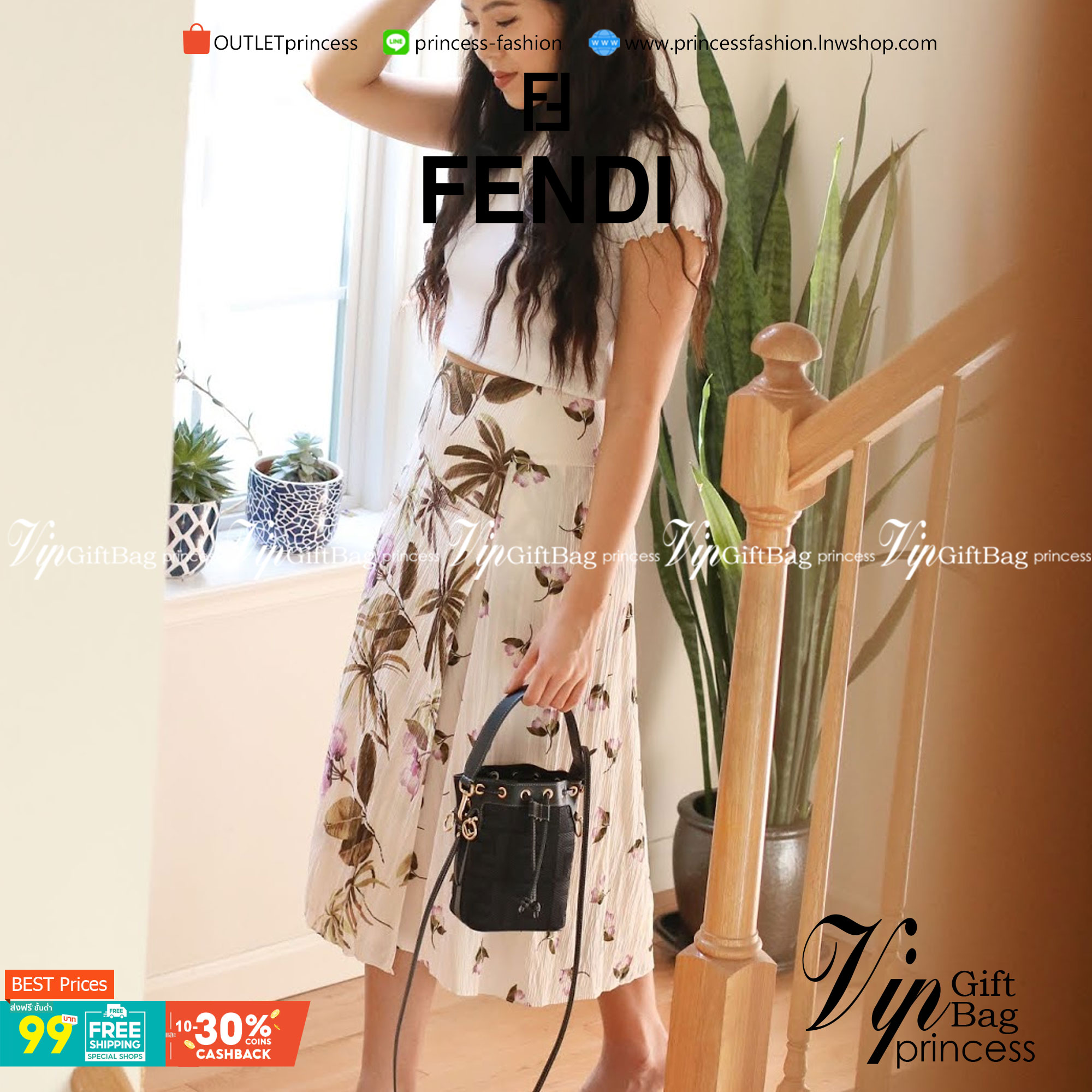 FENDI Mon Tresor Mini leather bucket bag กระเป๋าถือทรงขนมจีบสุดคิ้วท์ หรือสะพายไหล่ วัสดุหนังแท้อย่างดี รุ่นใหม่ล่าสุด สวยหรู ดูแพง คุณนายสุดไปเลยค่า ถือแล้วสวยมากๆ จุของได้กำลังดี ทรงนี้ต้องมีติดตู้ไว้สักใบนะคะ!