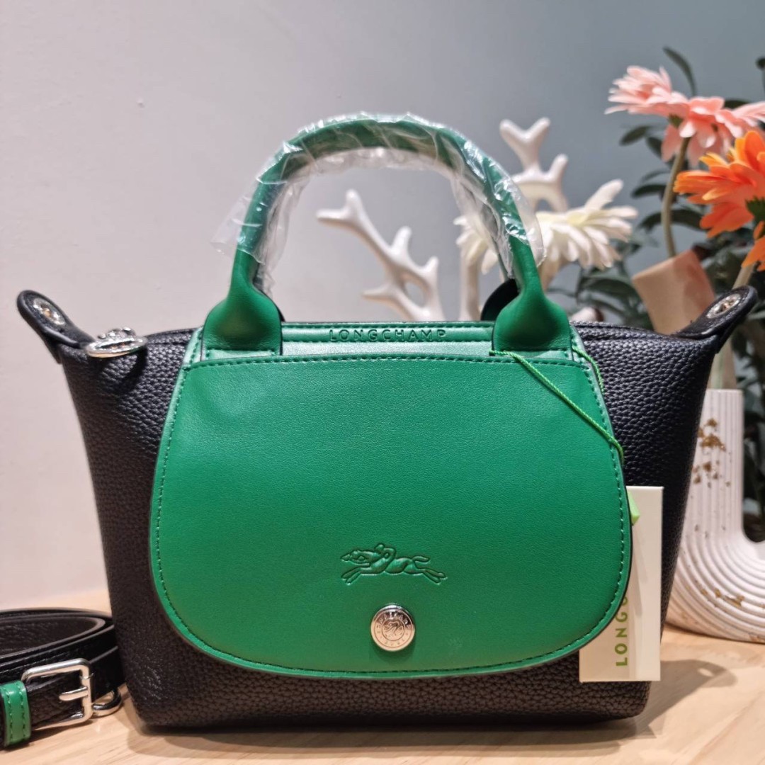 Longchamp le pliage xtra XS leather top handle bag กระเป๋าถือ/สะพายรุ่นยอดฮิต ที่มาในดีไซน์ทูโทน โดดเด่นมีกิมมิค น่ารักน่าใช้สุดๆ