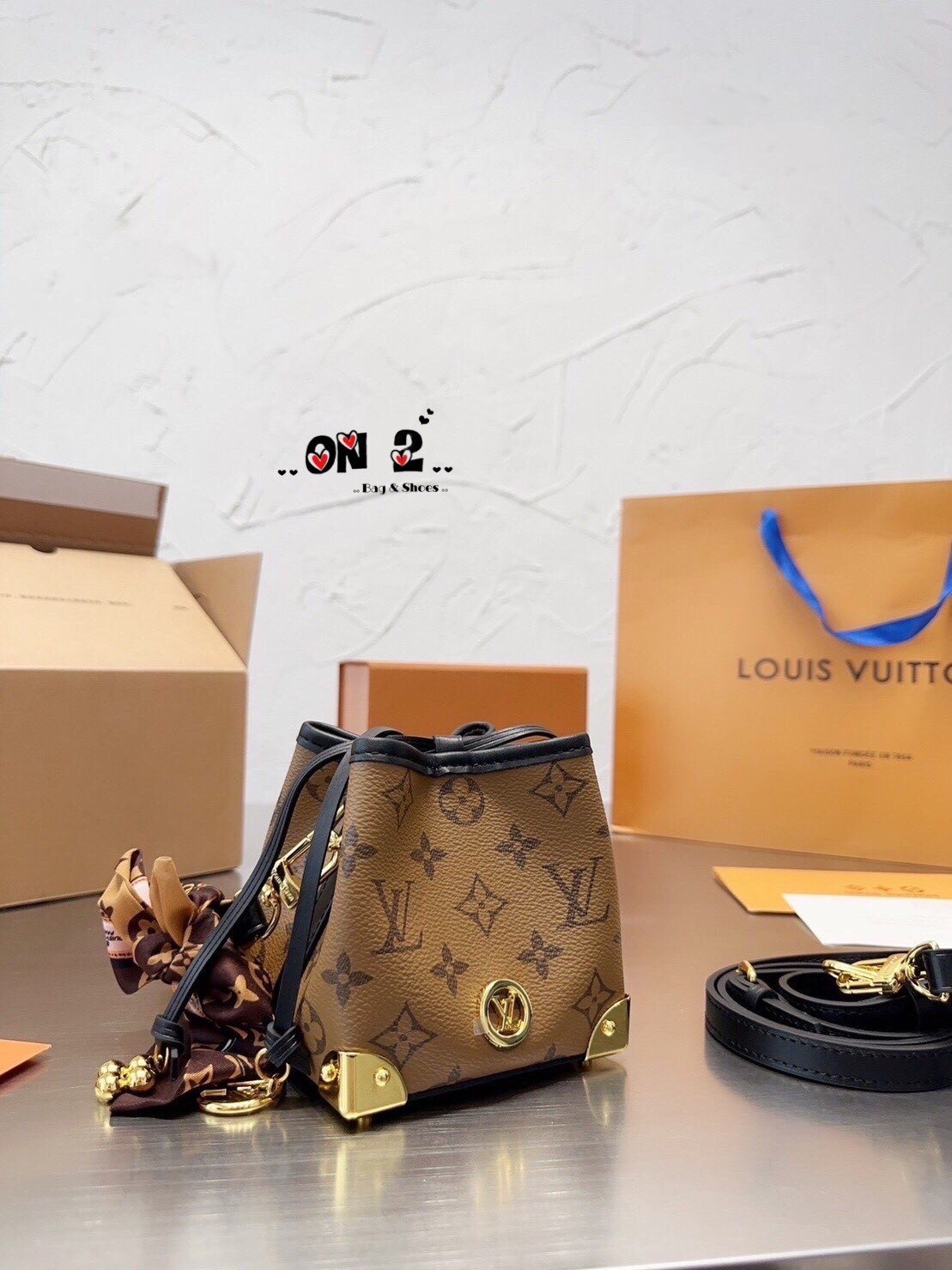 LV neonoe monogram mini / LV mini bucket bag / LV NeoNoe Purse Mini อีกหนึ่งรุ่นท็อปฮิต กับดีไซน์ใหม่ไซส์มินิ ใบจิ๋วน่ารักลูกคุณหนูมาในกล่องLV 2ชั้น หรูหราใช้เองหรือให้เป็นของขวัญก็ดีต่อใจมากๆ