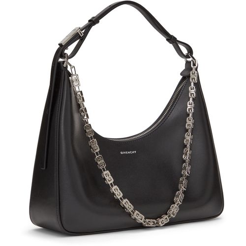 GIVENCHY SMALL MOON CUT OUT SHOULDER BAG 25cm พร้อมส่งที่ไทย กระเป๋าสะพายไหล่งานหนังเต็มใบ หน้าติดโลโก้แบรนด์มาพร้อมสายโซ่ งานสวยตามรูป อะไหล่เงิน สายสะพายปรับระดับได้ เกรดสวยหรู สาวๆ รีบจับจอง อย่าคิดนาน ราคานี้กับคุณภาพถือว่าคับแก้วมั๊กมากกกก