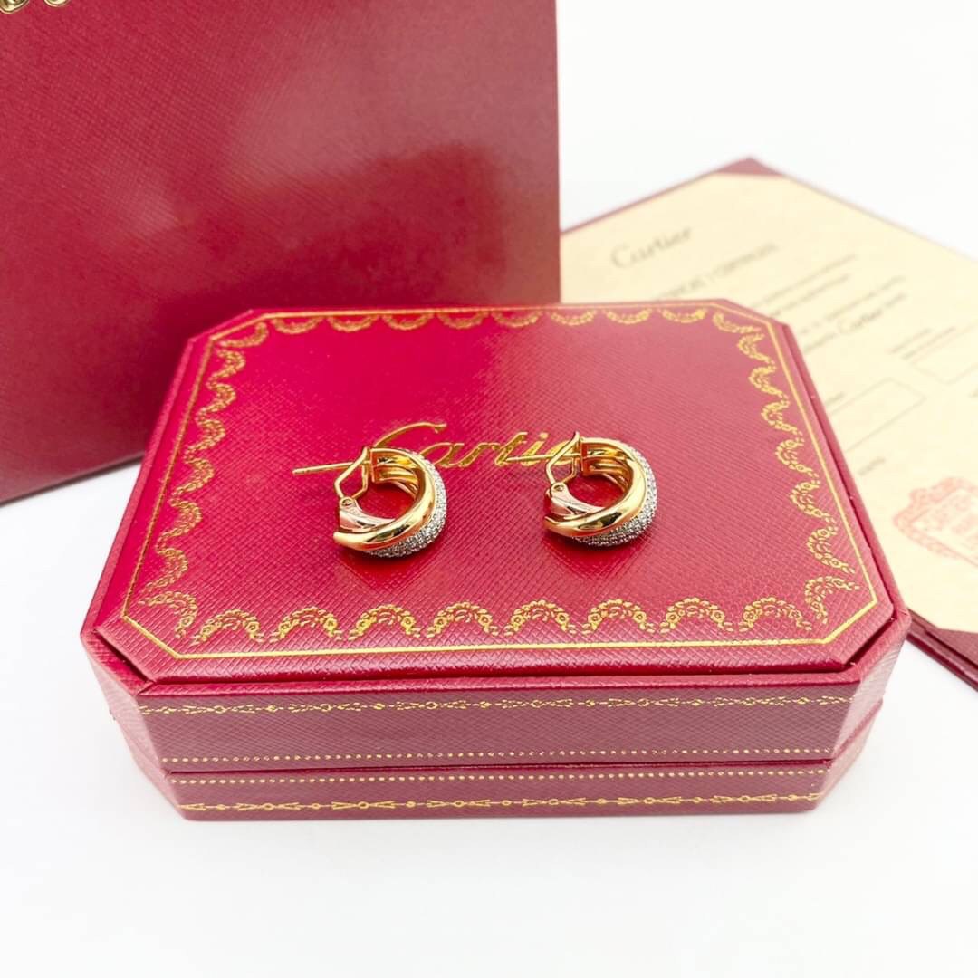 CARTIER EARRINGS ต่างหูคาเทียร์ มีเพชร ภาพถ่ายจากงานจริง วัสดุโลหะเคลือบขึ้นเงาตามรูป ใช้งานต่างประเทศได้