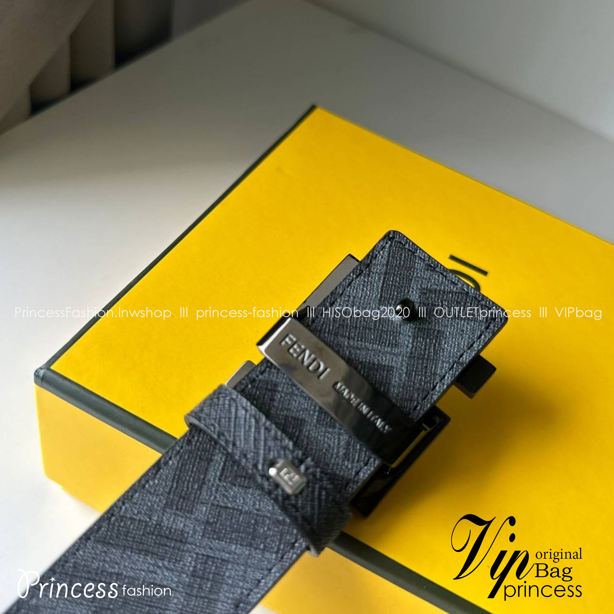 FENDI Belt Black leather belt / FF Belt เกรดออริจินอล สลับแท้ ดีไซน์เรียบหรูเข้ากับทุกลุค ภาพถ่ายจากงานขายจริง ใช้งานต่างประเทศได้ มาพร้อมกล่อง ห้ามพลาดค่ะ!