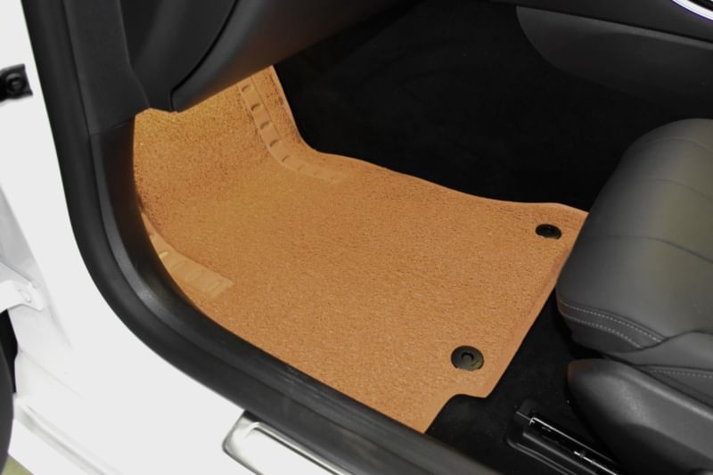 พรมดักฝุ่นไวนิล BENZ CLE 300 COUPE AMG (C236) 2024 พรมดักฝุ่นในรถ เบ๊นซ์ ซีแอลอี เข้ารูป 5ชิ้น