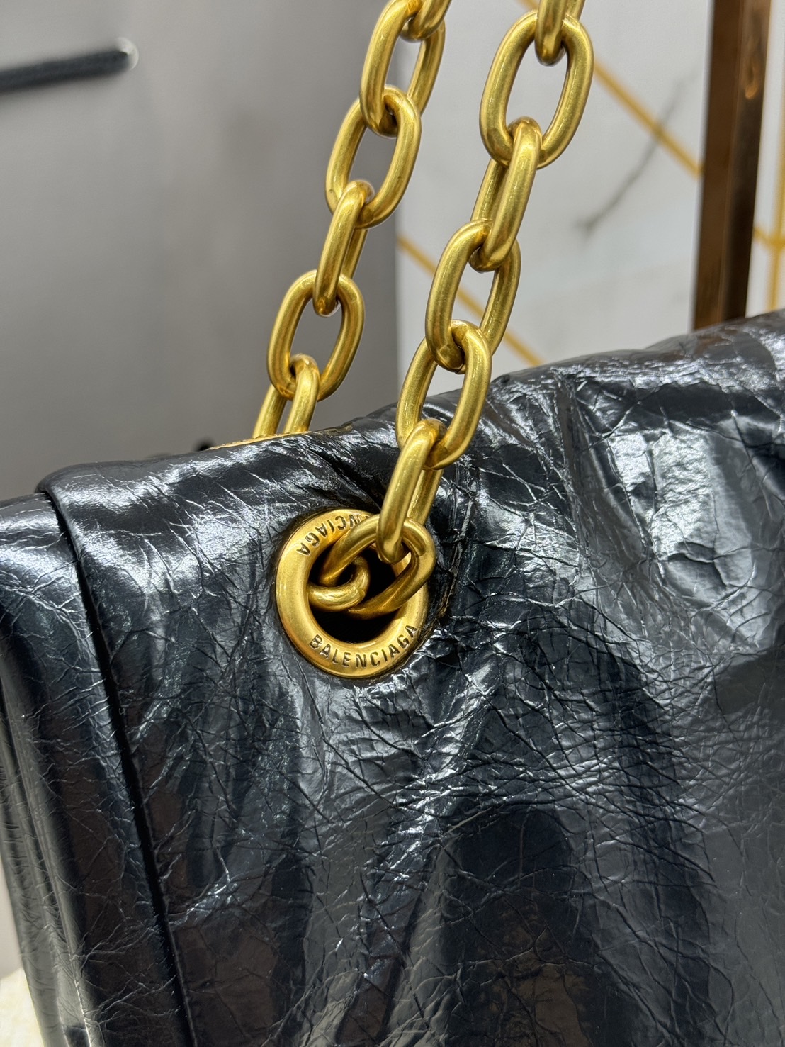 Balenciaga MONACO MEDIUM CHAIN BAG IN BLACK 35cm กระเป๋าทรงโท้ทใบใหญ่ งานหนังยับสวยเต็มใบ เกรดออริ สลับแท้ 1:1 ใช้งานต่างประเทศได้