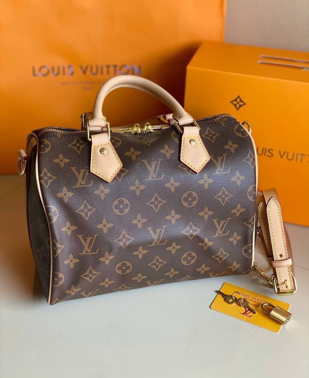 LV Speedy 25 Damier Monogram เกรดออริจินอล พร้อมส่งที่ไทย ภาพสินค้าถ่ายจากงานขายจริง ใช้งานต่างประเทศได้