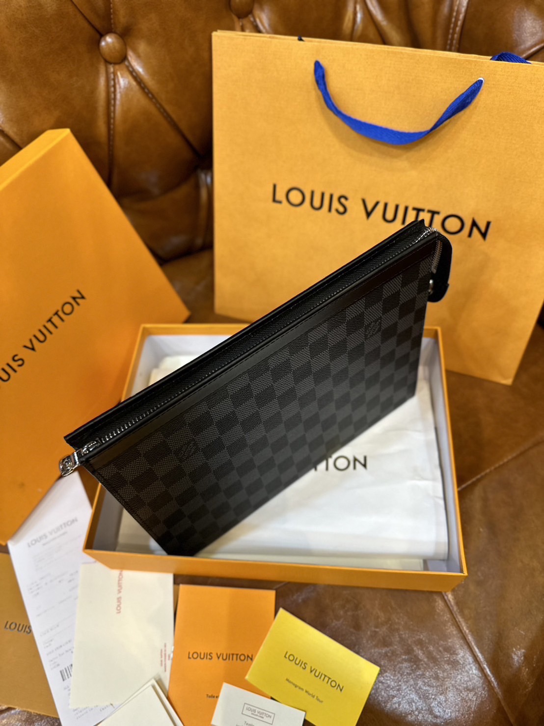 LV Pochette Voyage MM / LV Clutch กระเป๋าถือทรงคลัช ทรงพอช เกรดออริ สลับแท้ 1:1 ใช้ต่างประเทศได้ ใช้ได้ทั้งชายหญิง