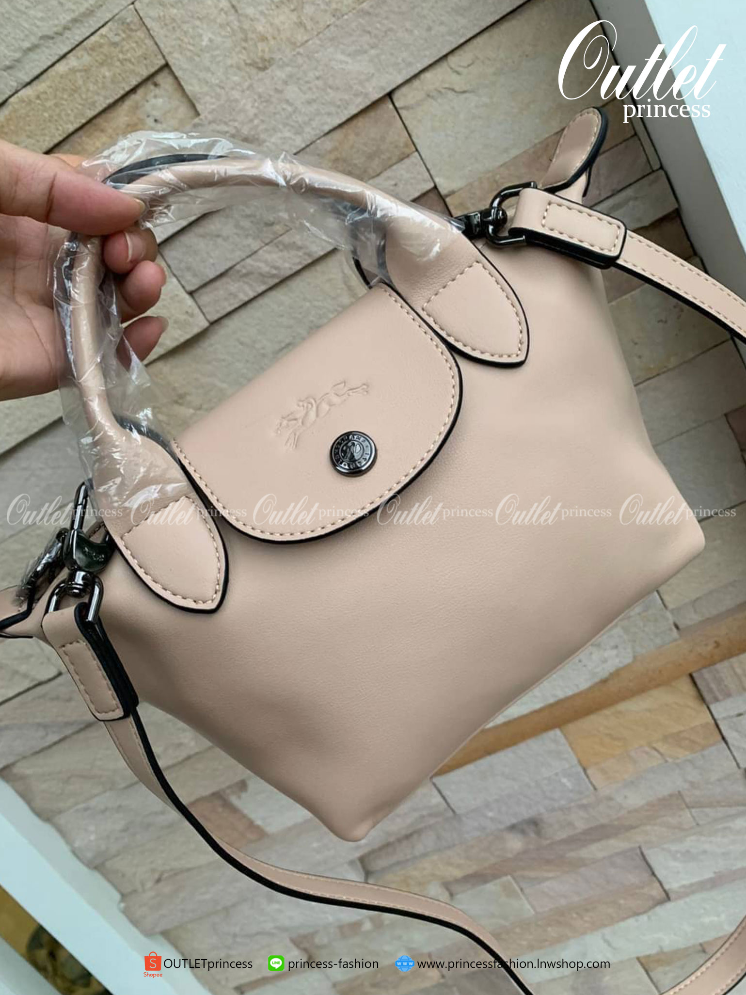 ของแท้ 100% Longchamp LE PLIAGE CUIR TOP HANDLE BAG Color: Honey,Hawtorn,Gunmetal