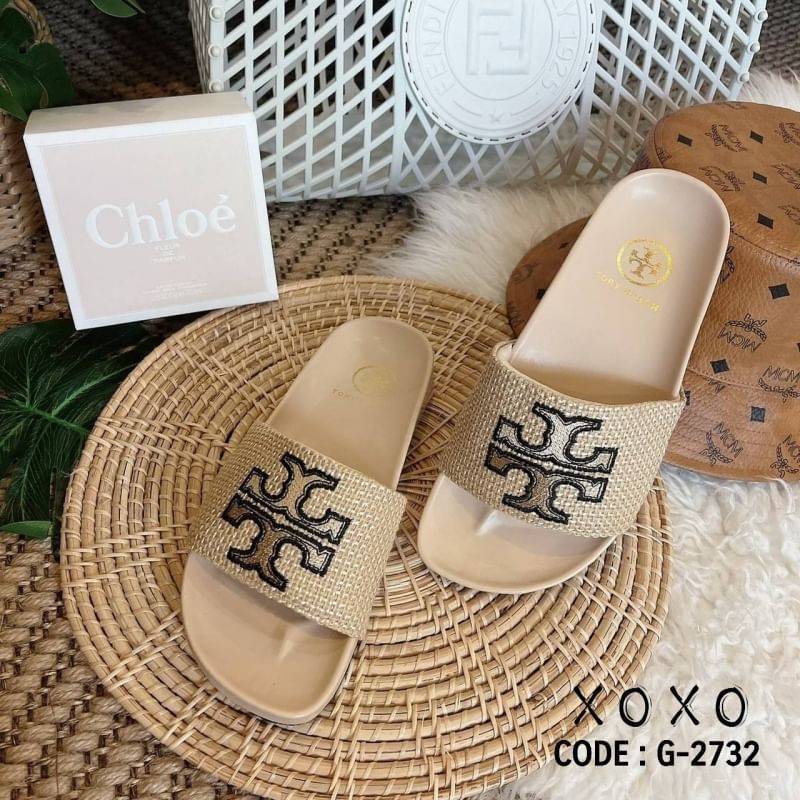 Tory Burch Sandels งานสวม ใส่สบาย พื้นยางนุ่ม วัสดุผ้ากระสอบ ปักลายโลโก้แบรนด์ สวยมาก งานเรียบร้อย