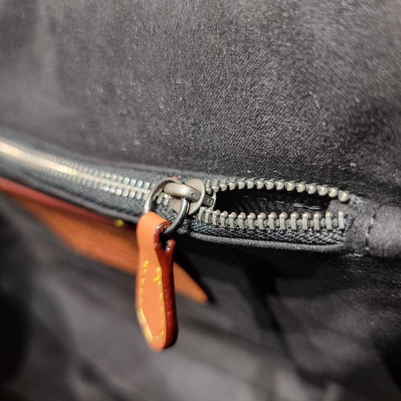 COACH Soft Tabby Messenger In Signature Canvas C8430 CH769 ไอเท็มที่หนุ่มๆต้องไม่พลาด กระเป๋าทรงแมสเซนเจอร์ใบใหญ่กำลังพอดี พร้อมด้วยสายสะพาย 2 เส้น