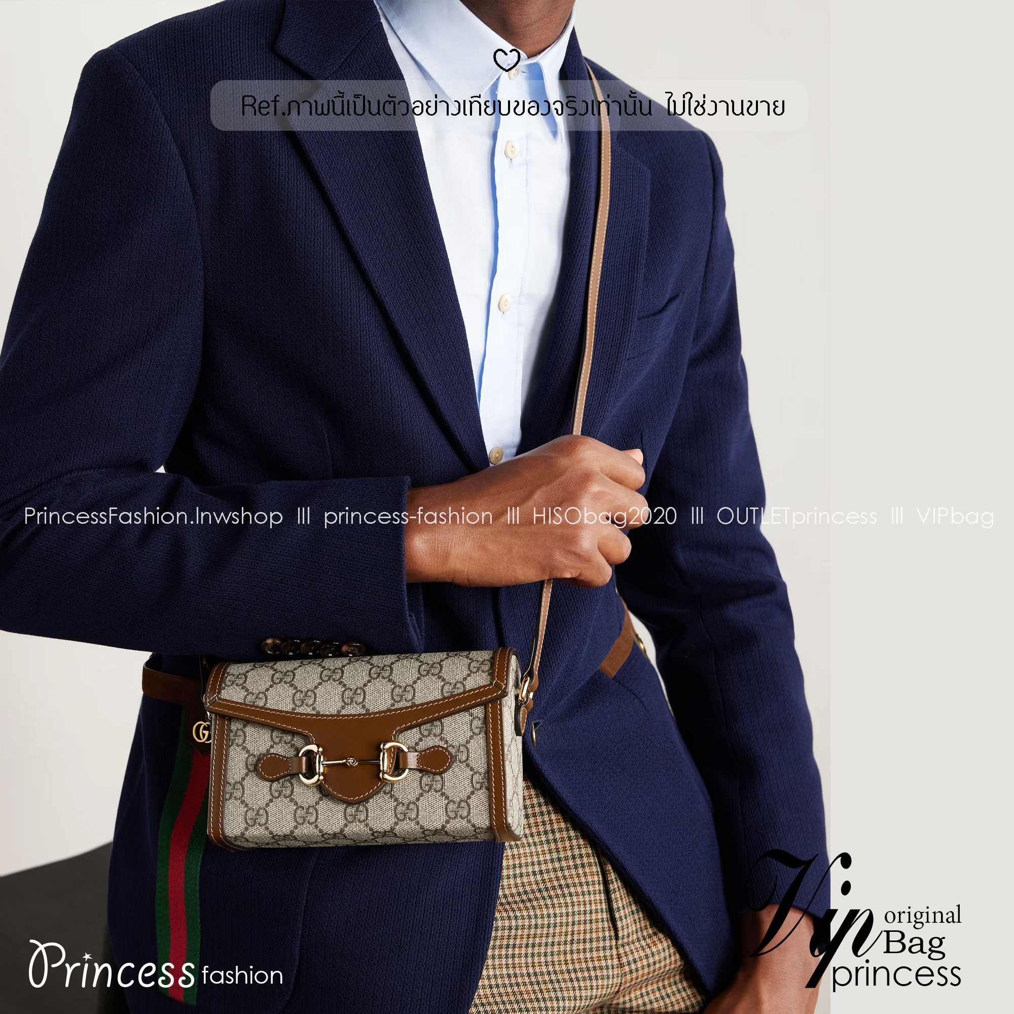 GUCCI Horsebit 1955 Mini Bag กระเป๋าสะพายทรงกล่องสวยอยู่ทรง ใส่โทรศัพท์หรือของใช้เล็กน้อยได้อย่างคล่องตัว แฝงความหรูราคาดีงามจัดมาให้พร้อม box set เป็นใบที่จะหยิบใช้ได้บ่อยๆ ด้วยขนาดกำลังดีใบนี้เอาอยู่เลยค่ะ