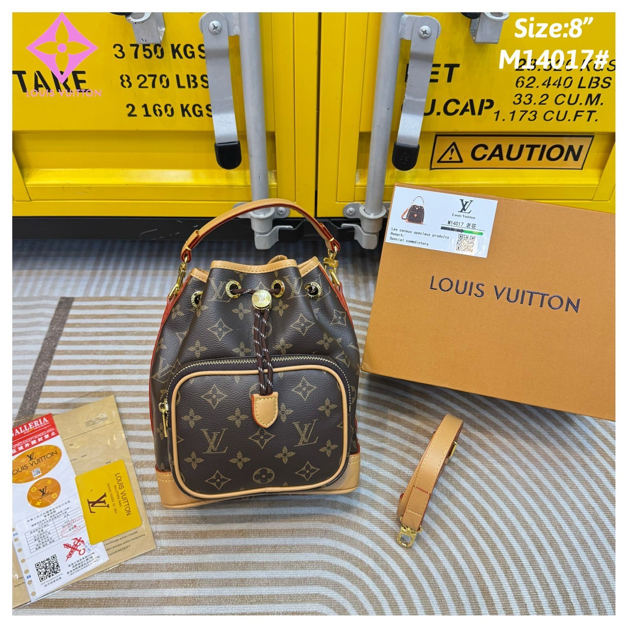 LV Noe Cargo bag / LV Bucket Bag กระเป๋าทรงบัคเก็ตใหม่ล่าสุด กระแสคาร์โก้มาแรงสุดๆ โดดเด่นเป็นเอกลักษณ์ด้วยลายพิมพ์โมโนแกรม รูดเปิด-ปิดปากกระเป๋าด้วยเชือกร้อยตกแต่งโลโก้อะไหล่ทองหรูหรา