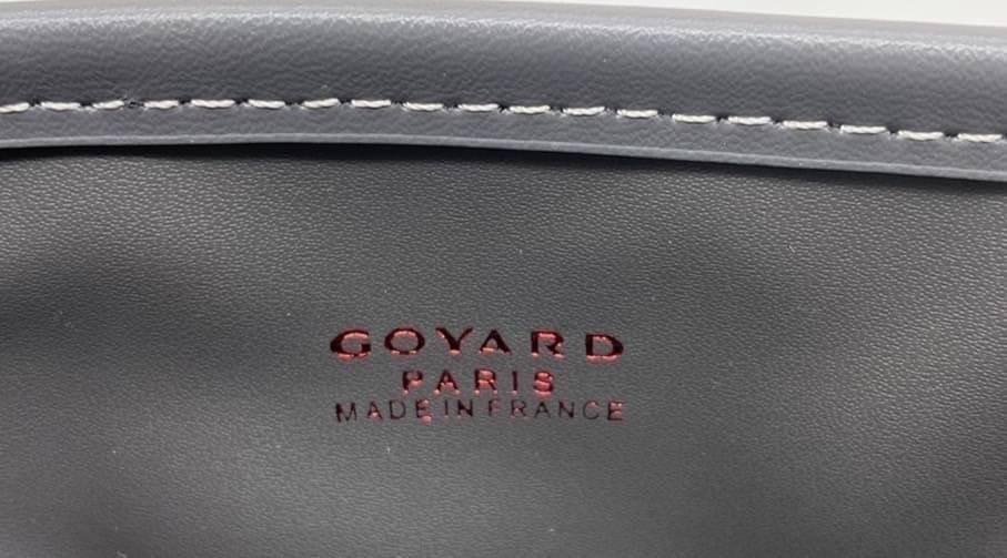 9 สี GOYARD ANJOU TOTE MINI / Goyard Mini Tote เกรดออริจินอลสลับแท้ ใช้งานต่างประเทศได้ ฮอตไอเท็ม กับกระเป๋าสะพายทรงโท้ท ไซส์มินิ กะทัดรัด มาครบสีขายดี เลิศทุกสี รูปทรงคลาสสิค ดีไซน์เป็นเอกลักษณ์ ใช้งานได้หลากหลาย