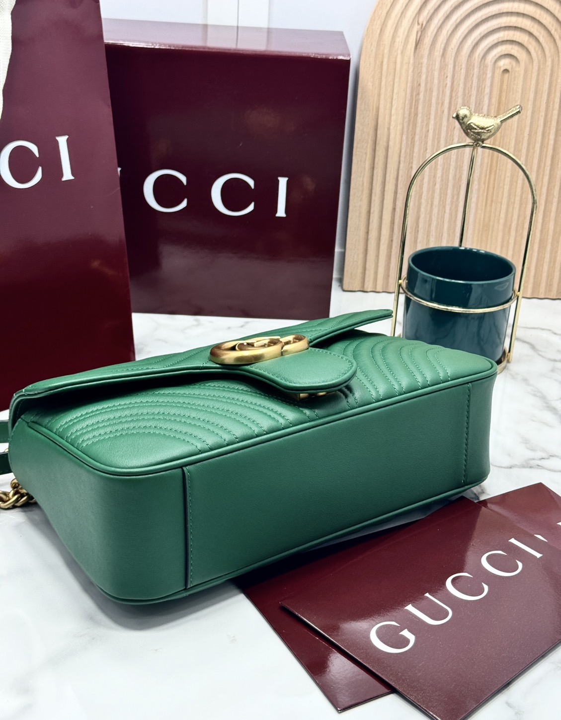 ORI | หนังแท้ GG Marmont small shoulder bag กระเป๋าสะพายข้างรุ่นคลาสสิค ดูแพง อัพลุคได้สบายๆ ด้านหลังดีไซน์รูปหัวใจ