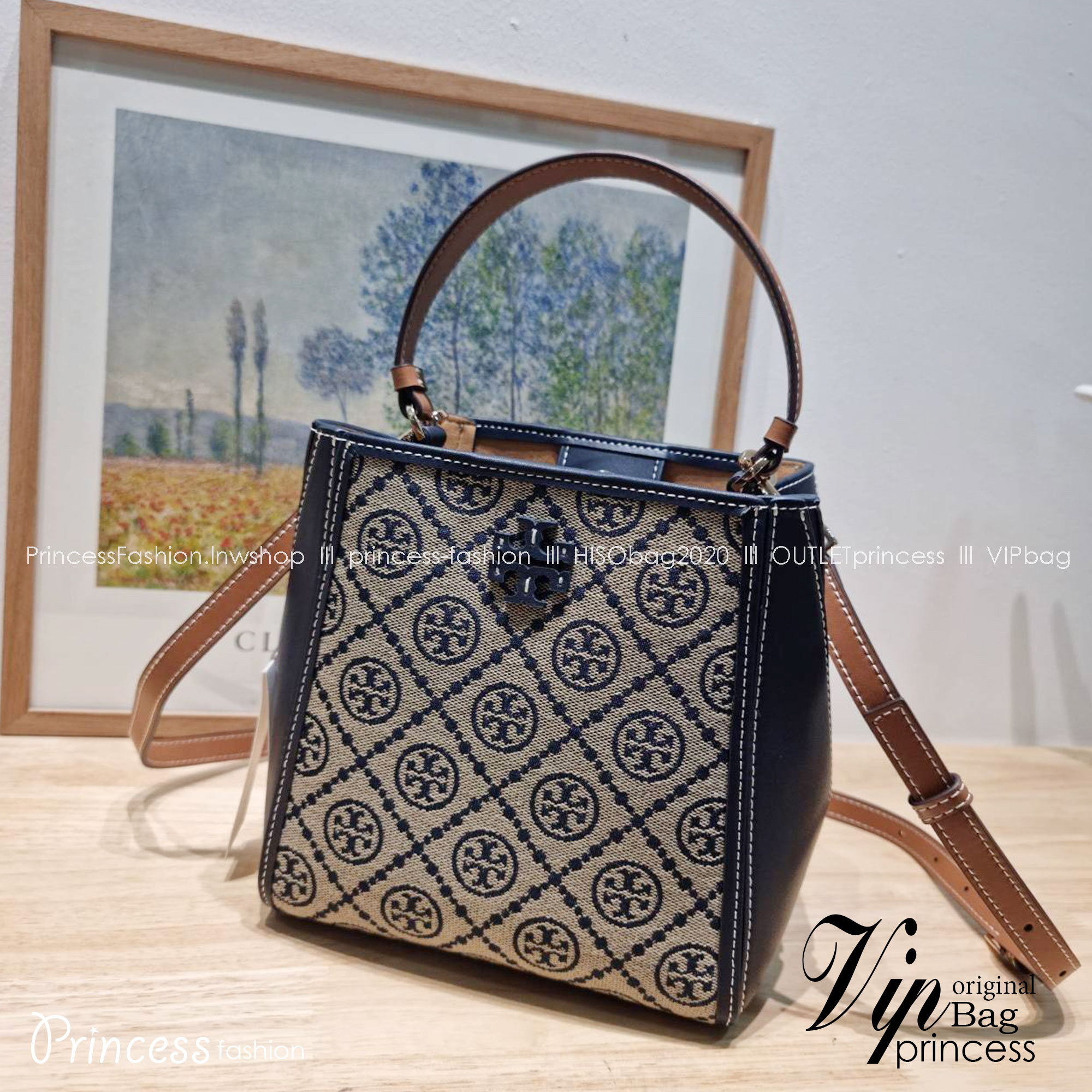 TORY BURCH SMALL T MONOGRAM MCGRAW BUCKET BAG กระเป๋าทรงบัคเก็ตโมโนแกรม เกรดออริ สลับแท้ 1:1 ใช้งานต่างประเทศได้