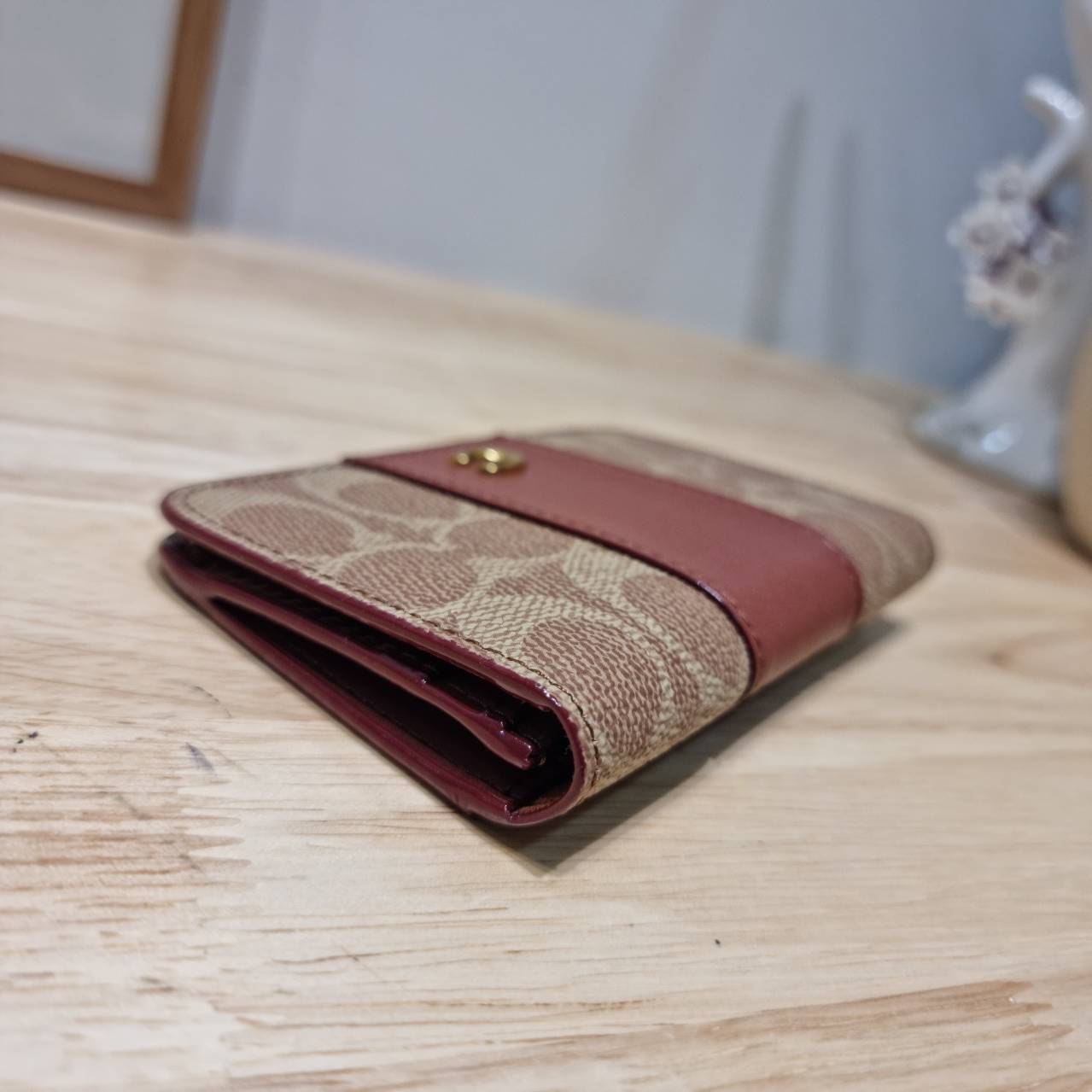 COACH SLIM CARD CASE IN SIGNATURE CANVAS C4818 / C5870 / C4818 กระเป๋าถนอมบัตรกึ่งกระเป๋าสตางค์ เกรดท็อปออริ เกรดดีสุด สลับแท้ 1:1 ใช้ต่างประเทศได้