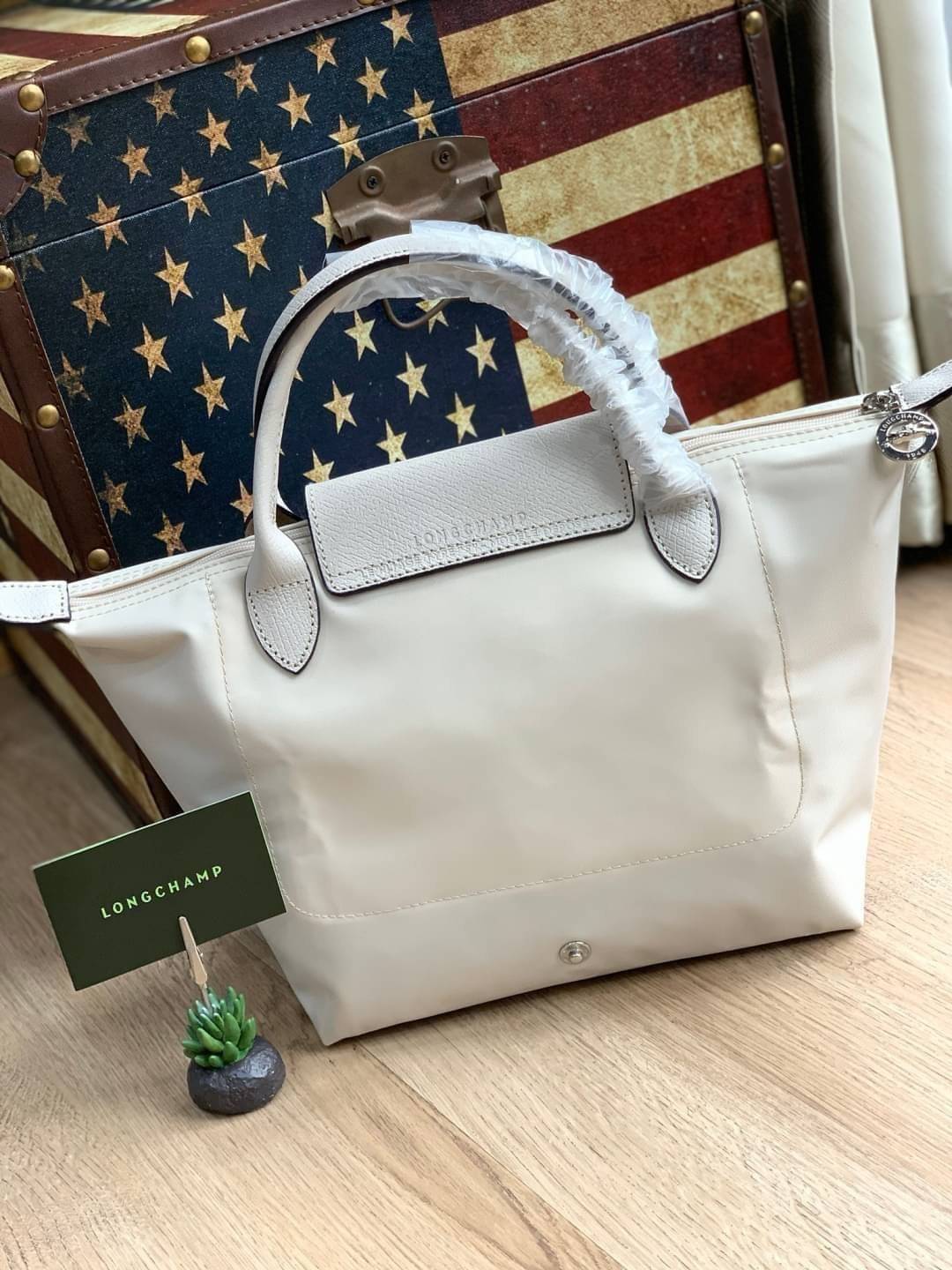 ของแท้ 💯% Longchamp Le Pliage Top Handle S พลาดไม่ได้กับสีใหม่แบบพาสเทล มองแล้วสบายตา