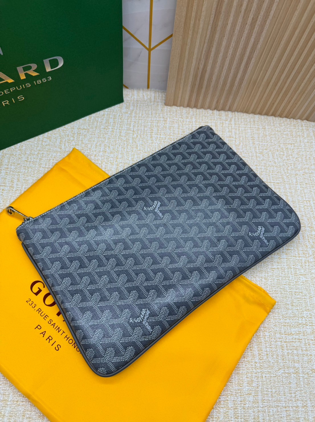 พร้อมส่ง GOYARD CLUTCH BAG unisex 30cm กระเป๋าคลัช ใช้ได้ทั้งชายหญิง เกรดออริ สลับแท้ 1:1 ใช้ต่างประเทศได้ ภาพถ่ายจากงานขายจริง