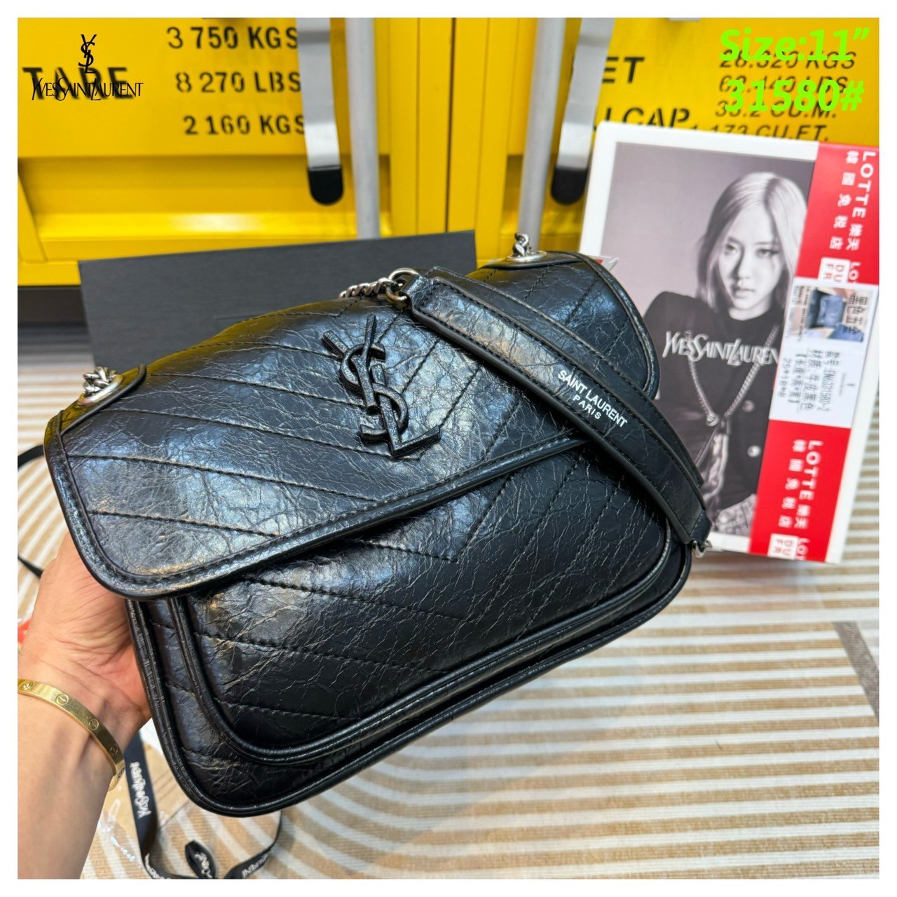 YSL NIKI IN VINTAGE LEATHER BAG กระเป๋าสะพายทรงคลาสสิคสุดฮอต (อะไหล่เงิน/ดำ) ที่ใครๆก็ต้องมีใช้ ดีไซน์เรียบหรู วัสดุหนังลายวินเทจสัมผัสดี