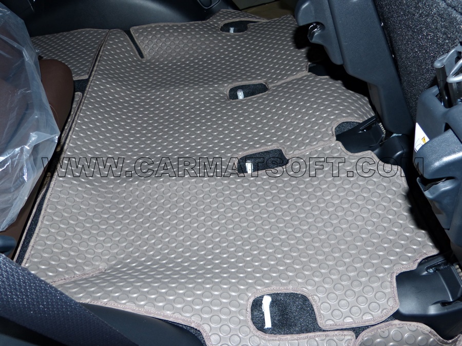 พรมปูพื้นรถยนต์new fortuner 2015