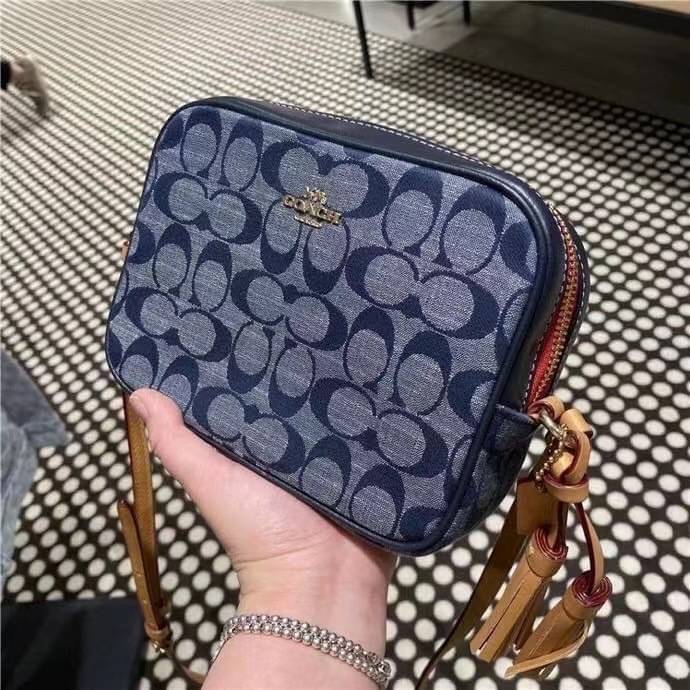 Coach Mini Camera Bag In Signature Chambray พร้อมส่งที่ไทย
