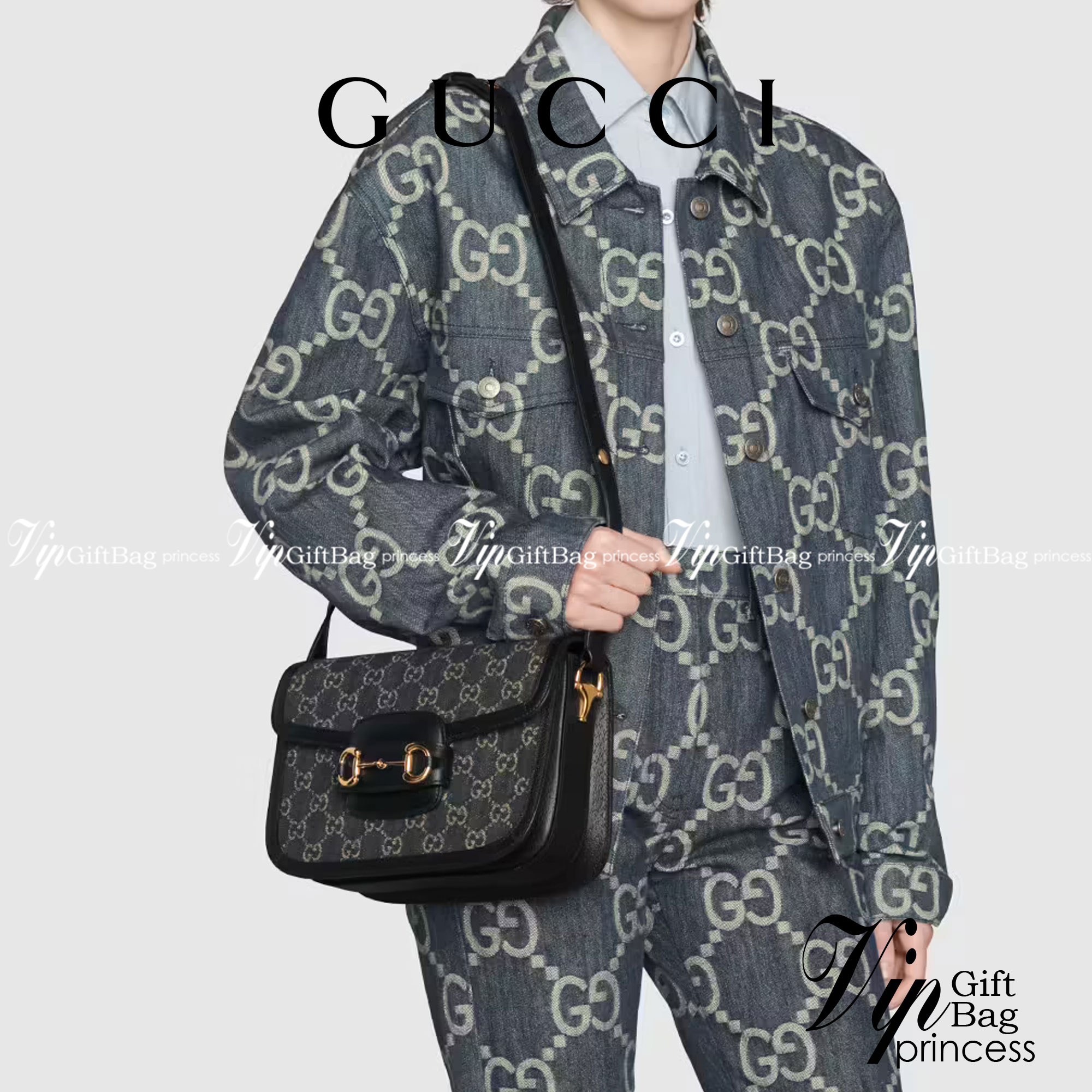 หนังแท้ Gucci Horsebit 1955 shoulder bag Black and ivory GG denim jacquard สีดำเดนิมสวยมากกกก มีมาน้อยนะคะ ที่สุดของรุ่นที่ฮอตหนักมาก คอลเลคชั่นที่ยอดขายดีตั้งแต่วันแรกที่ลง shop ด้วยรูปทรงที่กะทัดรัด ตอบโจทย์ได้ทุกลุค ทุกไลฟ์สไตล์ ใช้งานได้ง่ายคล่องตัว เ