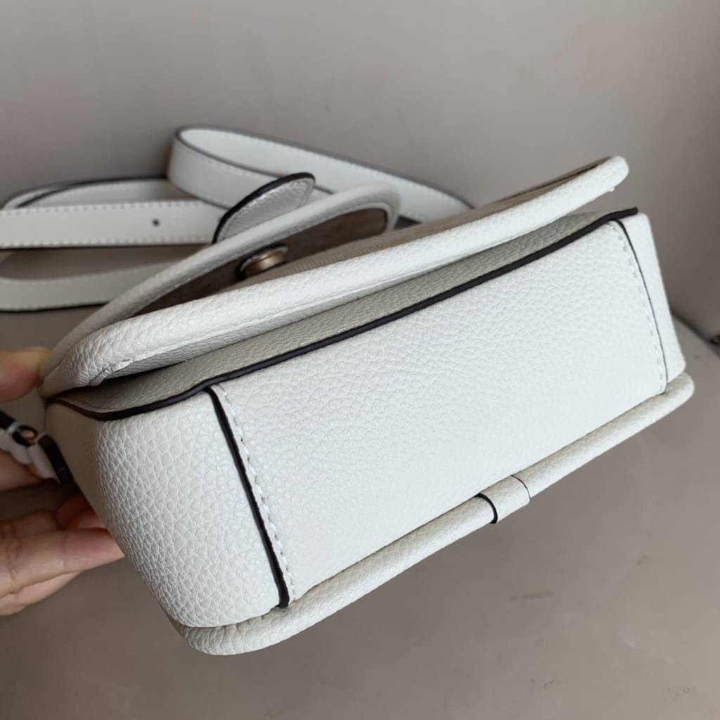 COACH North/South Lonnie Crossbody In Signature Jacquard C8321 ภาพสินค้าถ่ายจากงานขายจริง ใช้งานต่างประเทศได้