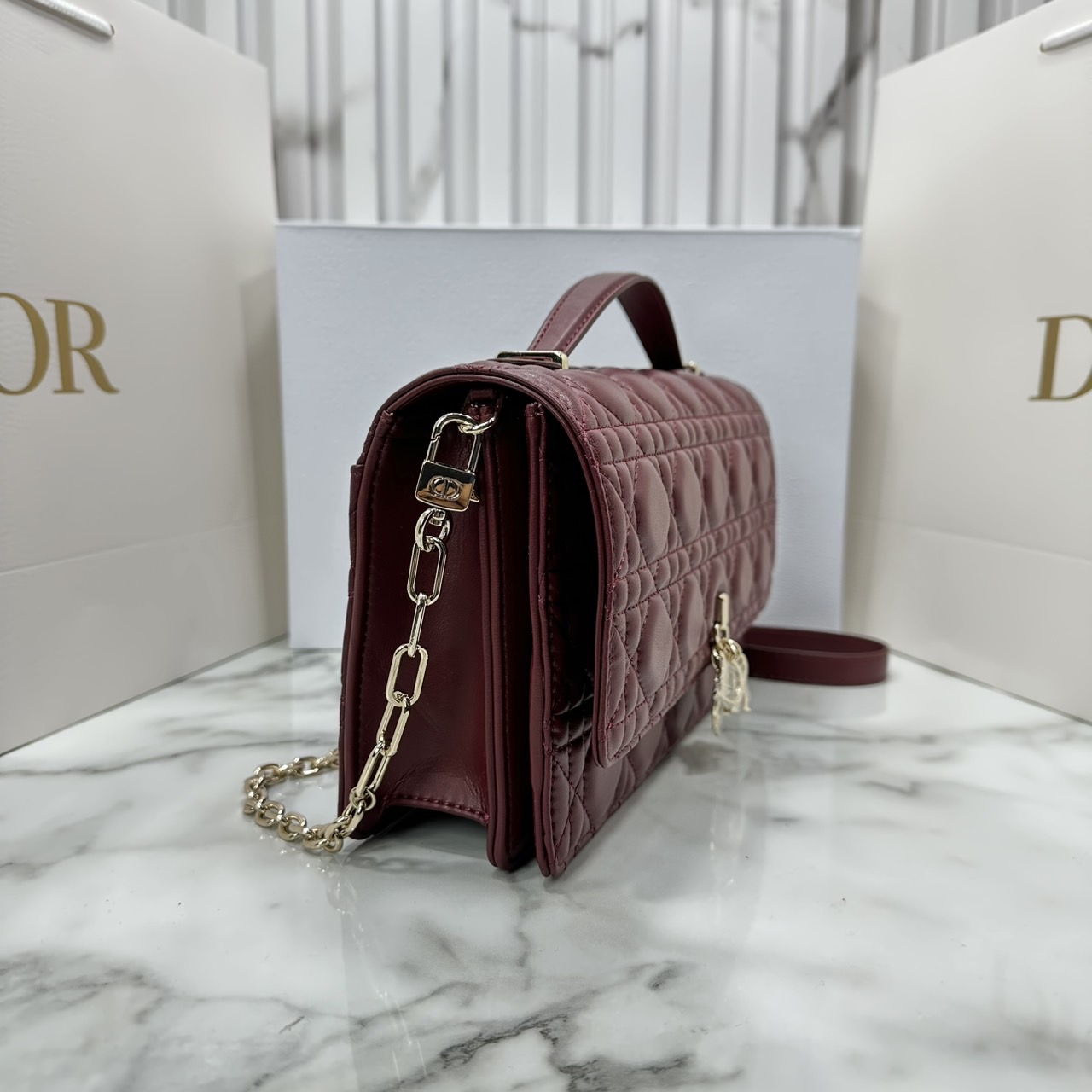 ORI หนังแท้ | My Dior Top Handle / Dior Clutch Bag กระเป๋าสะพายทรงคลัชทันสมัย หรูหราสง่างาม จะถือหรือสะพายก็ดูดีมีระดับ