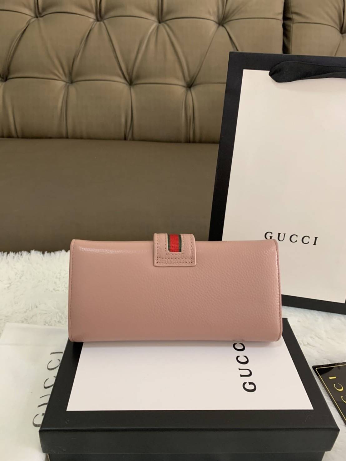 GUCCI Long Wallet / GUCCI MEN Long Wallet กระเป๋าสตางค์ใบยาว รุ่น unisex ใช้ได้ใช้ดีทั้งชายหญิง ดีไซน์ใหม่ สวยหรู วัสดุหนังแกะสังเคราะห์ อะไหล่ทอง