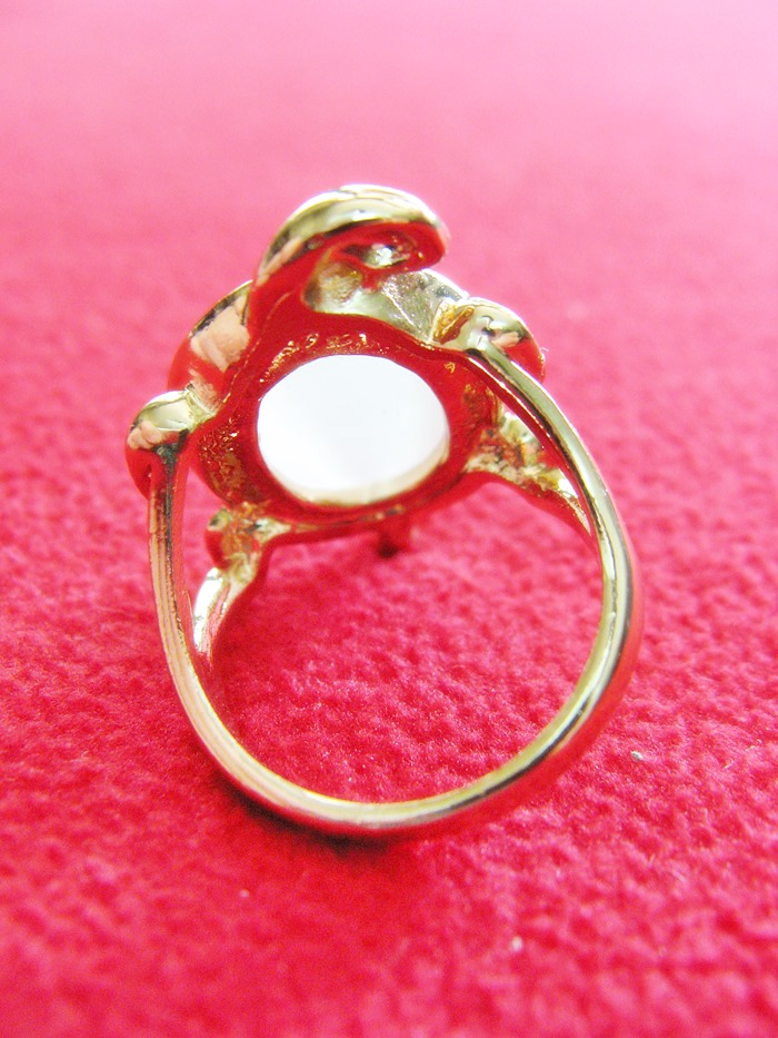 สินค้าหมดค่ะ แหวนหินมูนสโตน โรเดียมสีทอง รูปเต่า(ราศีเมถุนและกรกฎ)ค่ะ