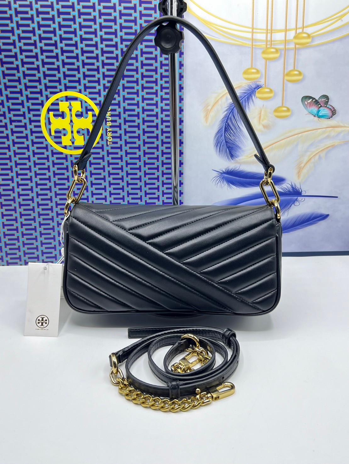 Tory Burch Kira Chevron Flap Small Shoulder Bag กระเป๋าสะพายดีไซน์รูปทรงคลาสสิค ดูผู้ดีหรูหรา เกรดออริ สลับแท้ 1:1 ใช้งานต่างประเทศได้