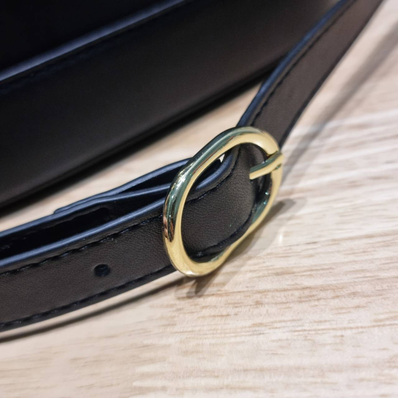 GUCCI 73 mini bucket bag คอลเลคชั่นใหม่พร้อม box set โทนสีใหม่ของแบรนด์ สุดยอดของความมีกิมมิคไม่เหมือนใคร วินเทจเรียบหรู ใช้แล้วดูแพง