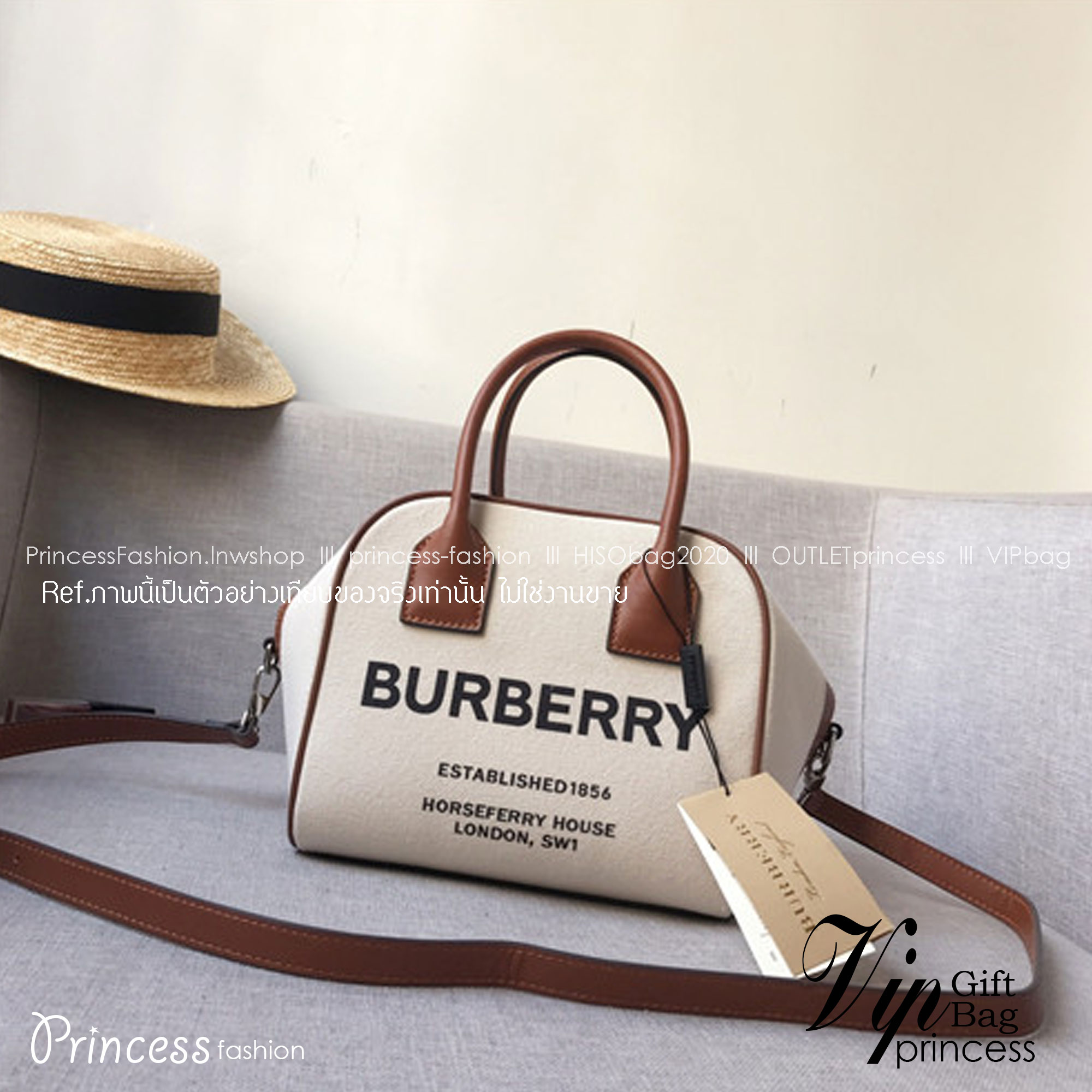 Burberry cube bag in cotton canvas with logo / BURBERRY HORSEFERRY-PRINT CANVAS HALF-CUBE BAG กระเป๋าถือ ทรงโท้ทผ้าแคนวาสพิมพ์ลายแบรนด์มาพร้อมสายยาวสายหนังแบบถอดใช้งานได้ คอลเล็คชั่นกระเป๋าตระกูลหนังผสมผ้าแคนวาสจากแบรนด์