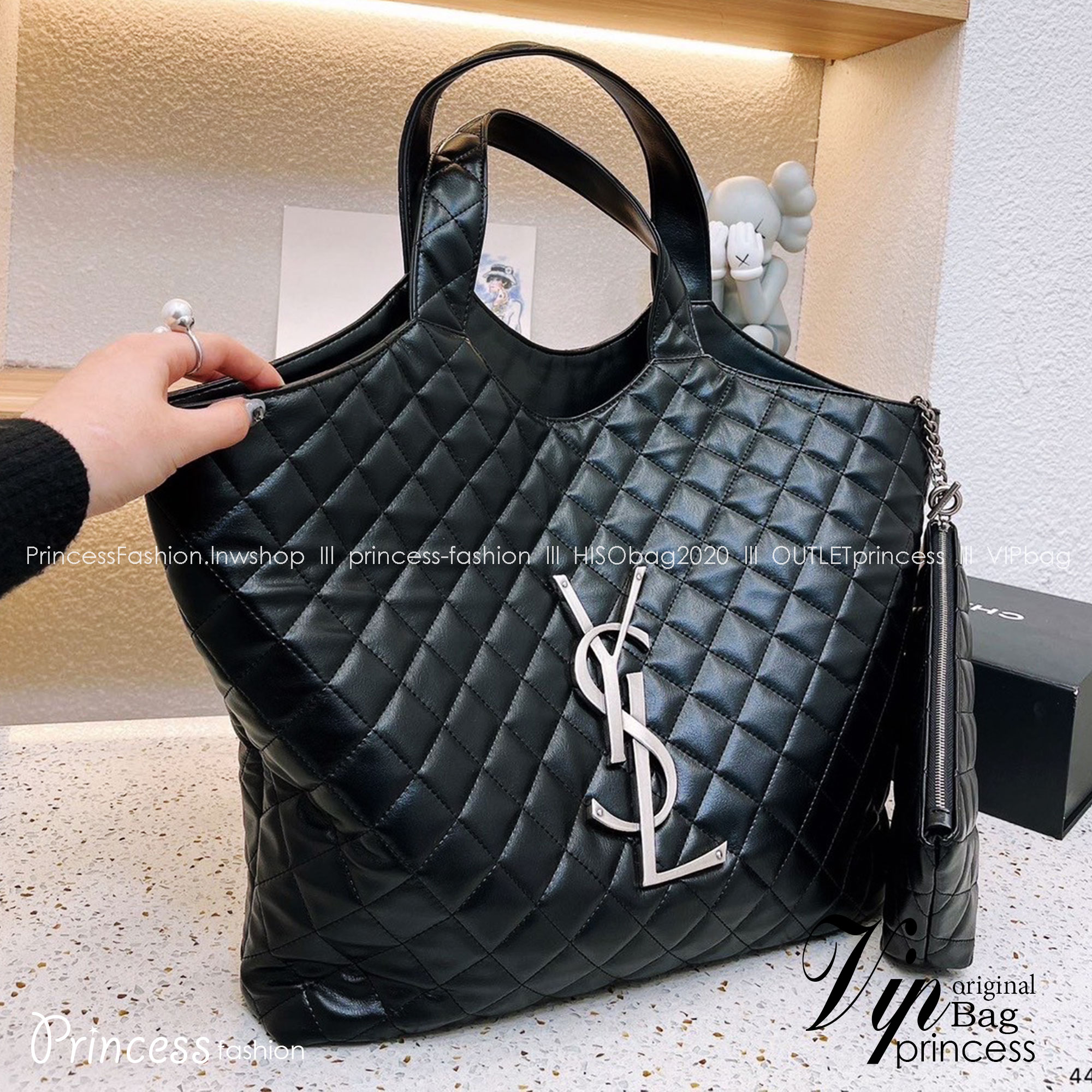 YSL tote bag / YSL ICARE MAXI SHOPPING BAG พร้อมส่ง 3 สี กระเป๋าใบใหญ่ทรงโท้ท ที่เอาอยู่ทุกลุค จุของได้แบบไม่ต้องกังวล พิเศษแถมใบลูกให้อีกใบ คุ้มค่ามากๆบอกเลย