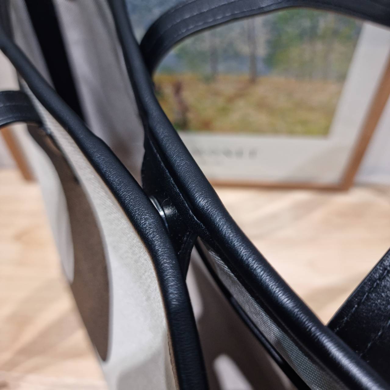 Rally movement tote bag กระเป๋าทรงโท้ท ดีไซน์คลาสสิค เรียบง่ายแต่ดูแพง มีระดับสุดๆ ไอเท็มสุดปัง ออกมาก็ sold out ไวมากๆ รุ่นใหม่และเป็นรุ่นที่ตามหา