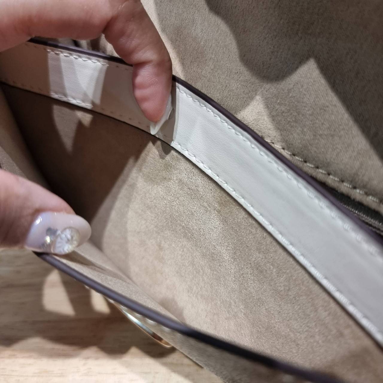 COACH CR528 ELIZA FLAP CROSSBODY IN SIGNATURE CANVAS กระเป๋าสะพายสุดหรู ดีไซน์โลโก้รุ่นใหม่สวยเด่น เกรดท็อปออริ เกรดดีสุด สลับแท้ 1:1