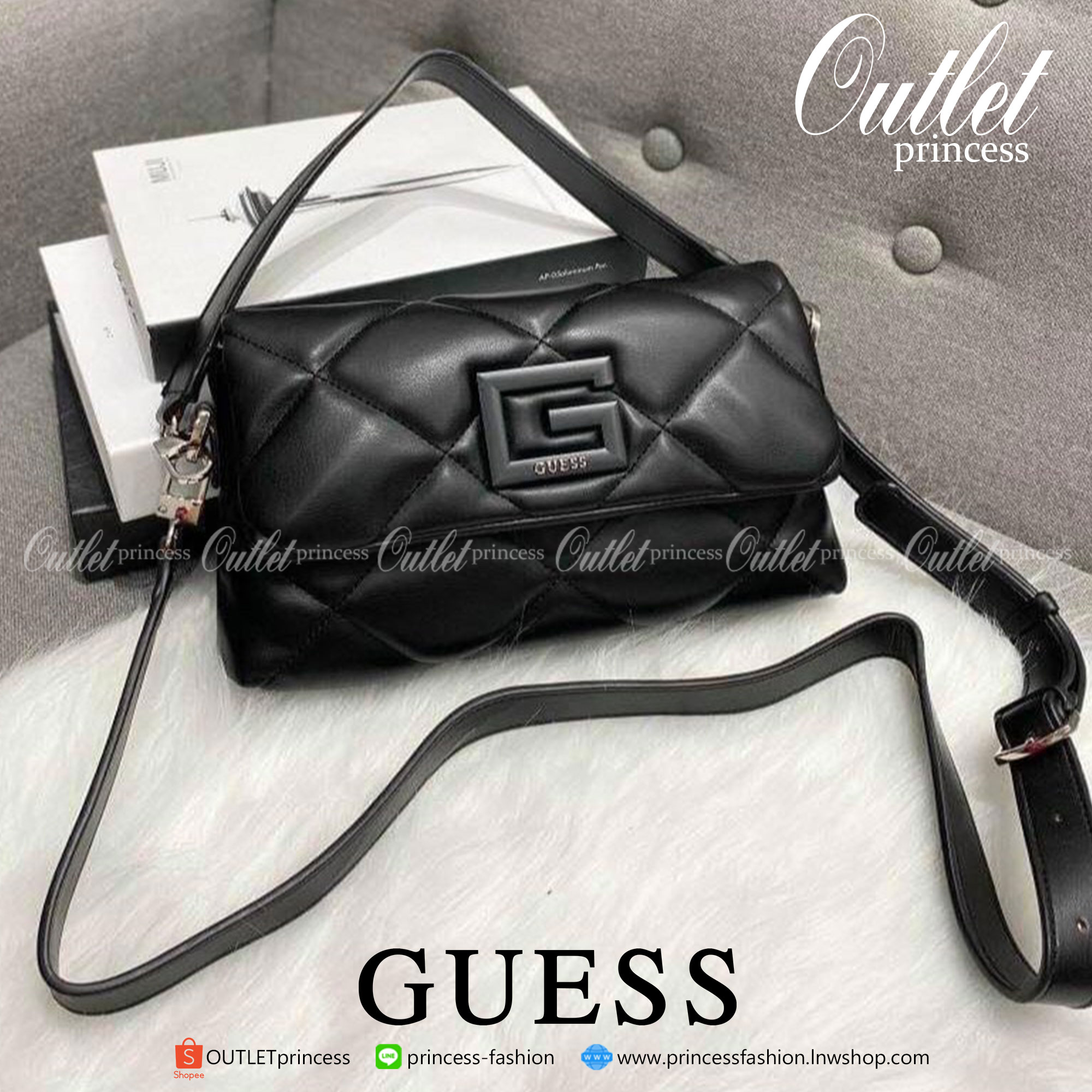New Collection!! Guess woman’s Bag กระเป๋าสะพายรุ่นใหม่ล่าสุด รุ่นยอดนิยมสวยอยู่ทรง วัสดุหนังนิ่ม น้ำหนักเบา ด้านหน้าประดับด้วยโลโก้แบรนด์สวยโดดเด่น