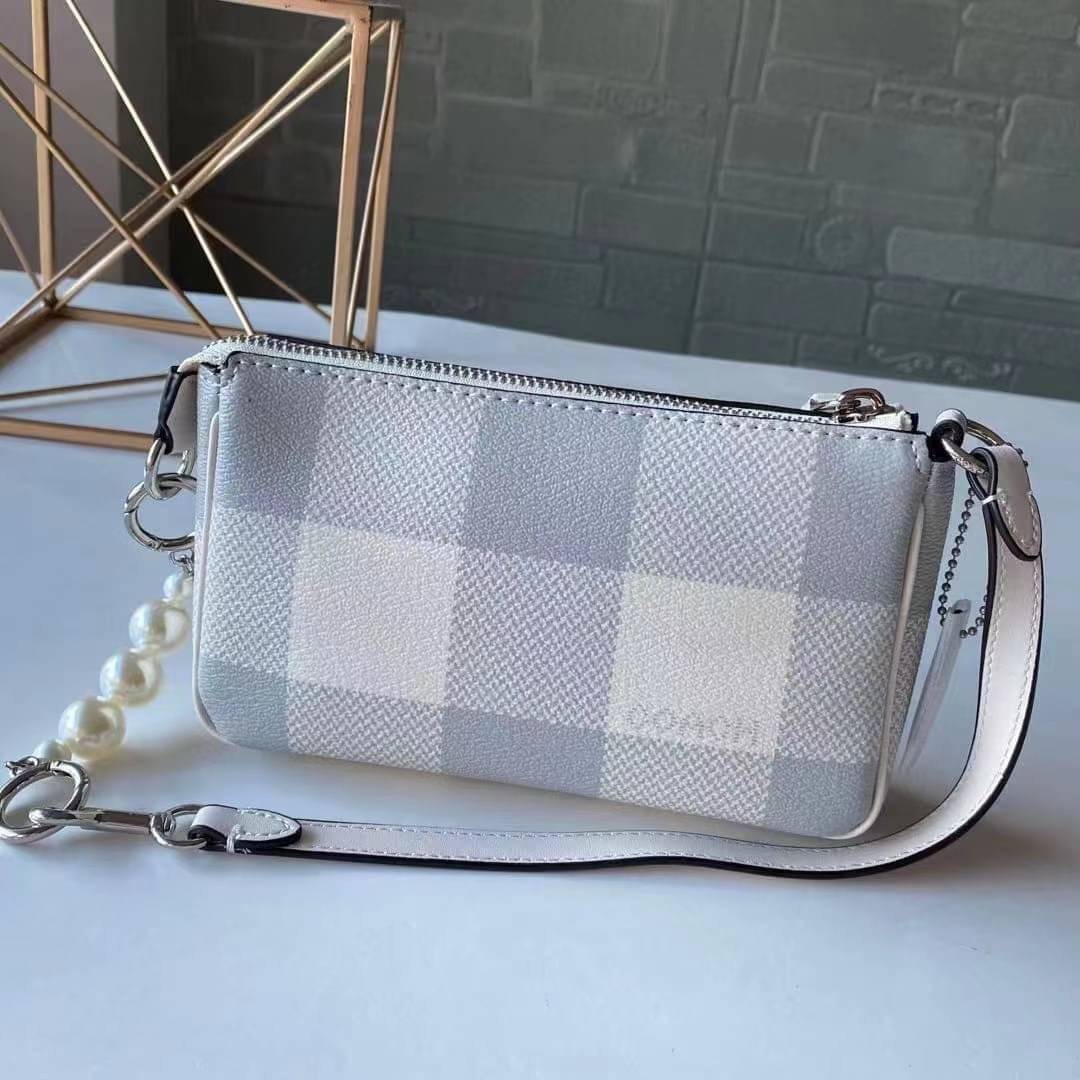 OUTTLET 】Coach NOLITA 19 WITH BUFFALO PLAID PRINT (COACH C1583) SV/CHALK MULTI
