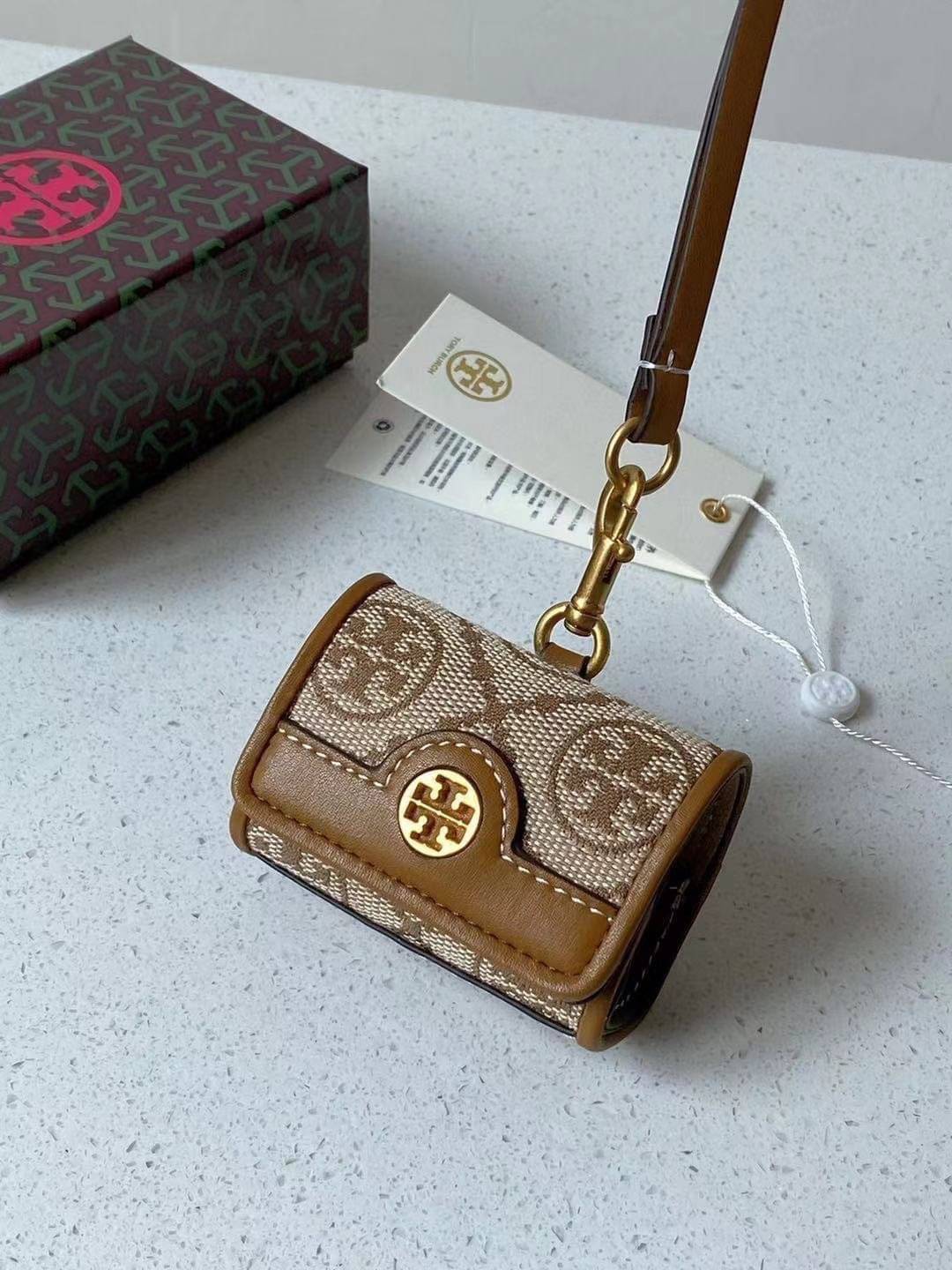 TORY BURCH T Monogram Jacquard AirPods Case พร้อมส่ง