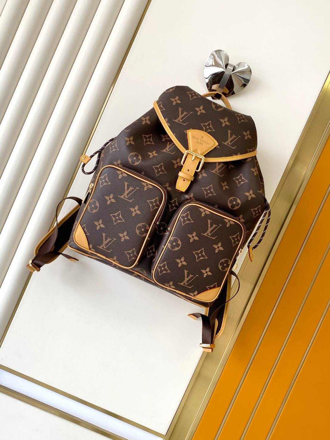 VIP หนังแท้ | LV Montsouris Cargo Backpacks Christopher Monogram กระเป๋าเป้ ลายโมโนแกรมสวยหรูคลาสสิก 🤍 เกรดวีไอพี เกรดดีสุด