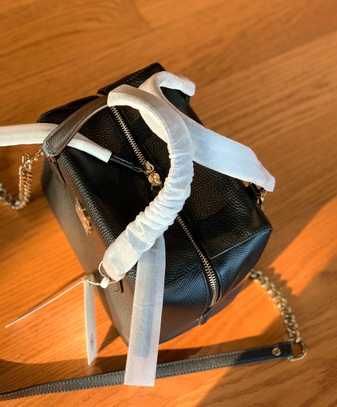 ของแท้ 💯% TORY BURCH KIRA PEBBIED STACHEL 74650 Black