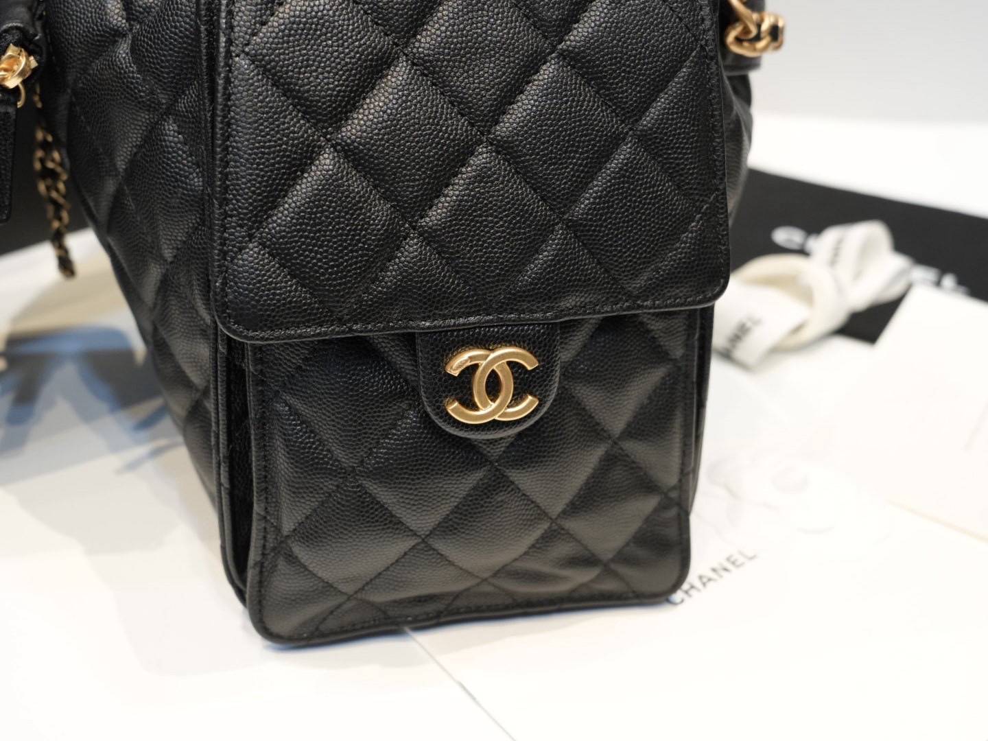 TOP ORI หนังแท้ | มีรองบ่า CHANEL 25 Medium Handbag Spring-Summer 2025 กระเป๋าสะพายรุ่นใหม่สุดฮอตแห่งปี หนังแท้ลายเกรน ที่สุดแห่งความไอคอนิก มาพร้อมใบเล็ก อะไหล่สีทองสวยหรู