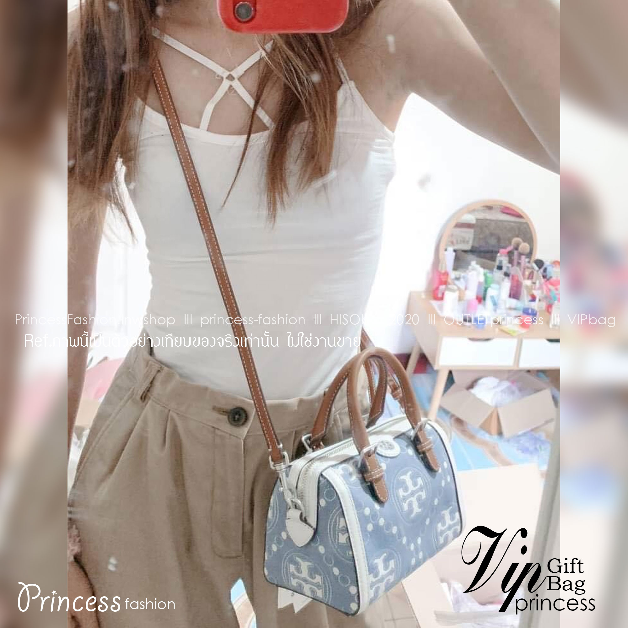 TORY BURCH Petite T Monogram Denim Barrel Bag / TORY BURCH MINI T MONOGRAM DENIM TOTE คอลเลคชั่นใหม่รับซัมเมอร์นี้ กับกระเป๋าสะพายทรงโท้ท ไซส์มินิ ดีไซน์โทนสีฟ้า สวยคม