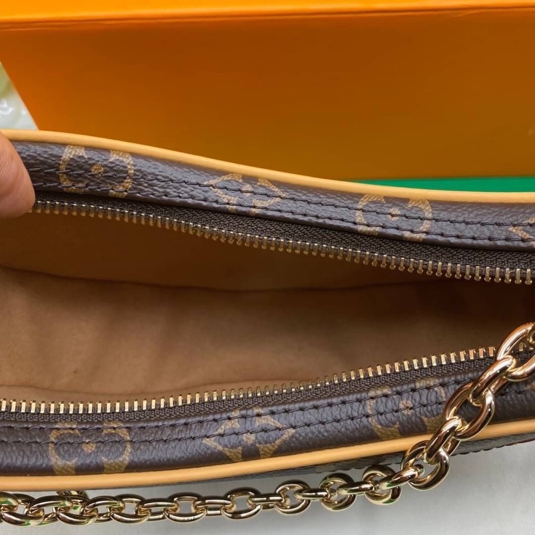 หนังแท้ LOUIS VUITTON LOOP BAG / LV MONOGRAM LOOP พร้อมส่งที่ไทย กระเป๋าสะพายรูปทรงกะทัดรัดและสายโซ่สำหรับสะพายไหล่ รวมถึงสายหนังแบบสะพายข้าง กระเป๋าซิปด้านหน้าปิดด้วยตัวดึงซิป LV Circle งานหนังแท้ทั้งใบ ออริจินอลเกรด ภาพสินค้าถ่ายจากงานขายจริง ใช้งานต่าง